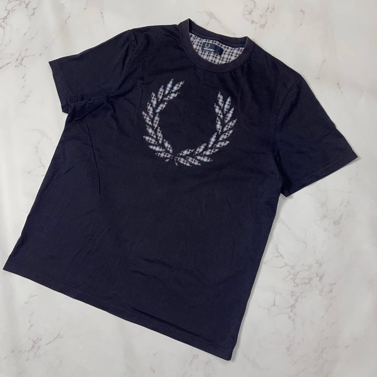 Fred Perry Fred Perry Vintage fred perry tshirt big logo 90s sz L Size US L / EU 52-54 / 3 - 3 Thumbnail