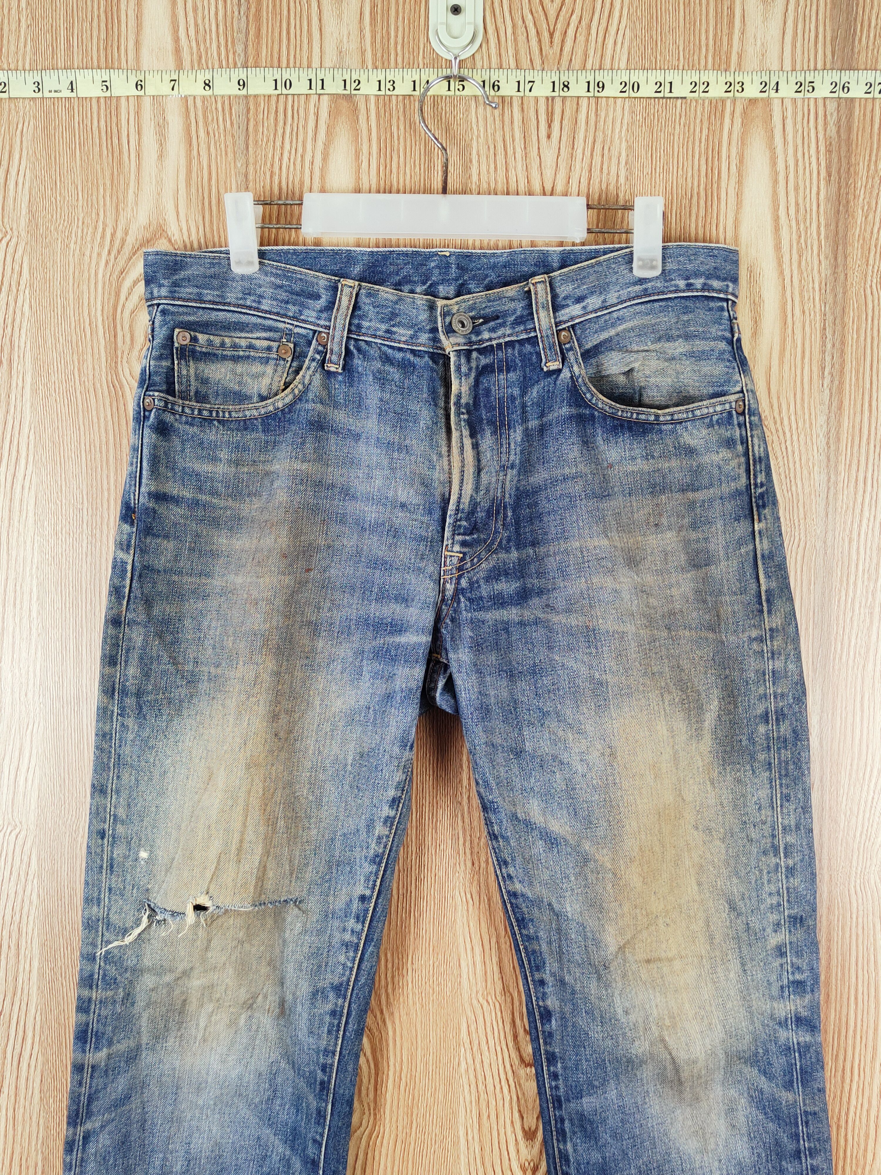 Uniqlo × Vintage Uniqlo Blue Faded Distressed Ripped Jeans Size US 34 / EU 50 - 2 Thumbnail