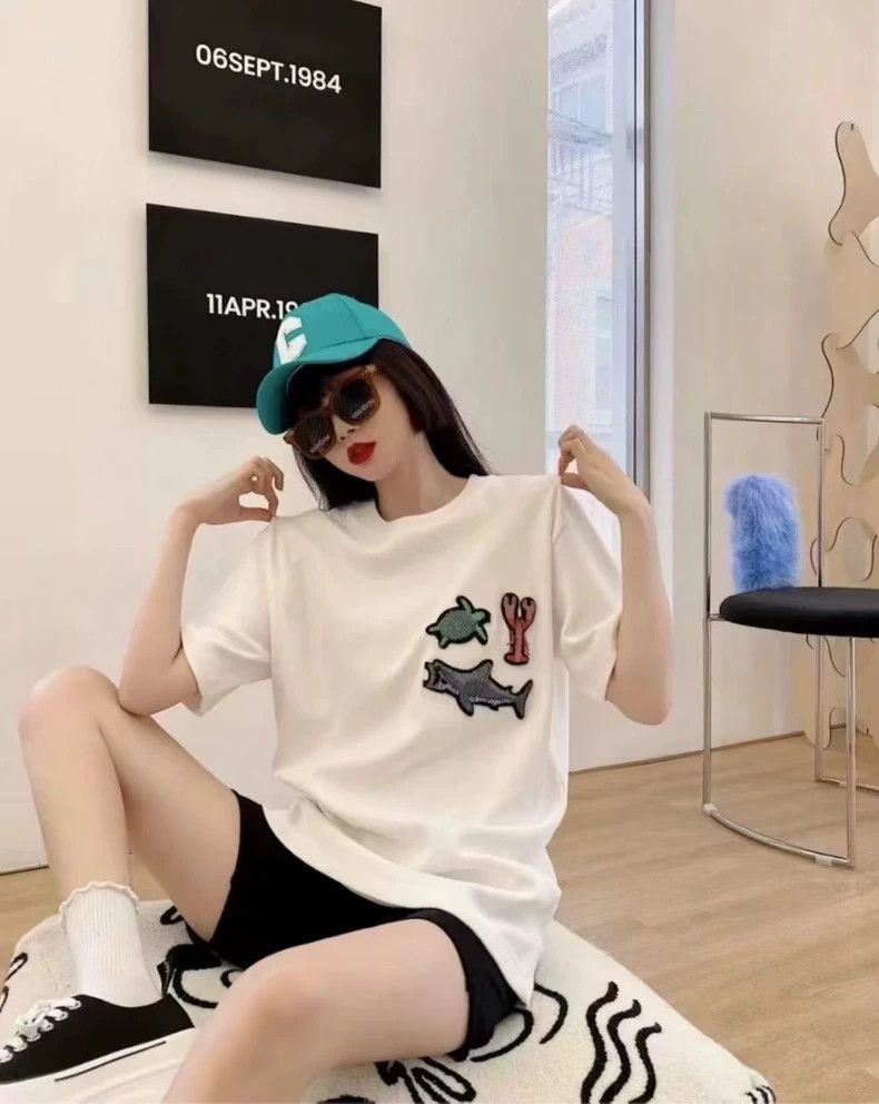 Louis Vuitton Louis Vuitton Sea animal beaded dark print full Logo short Size US XXL / EU 58 / 5 - 9 Thumbnail