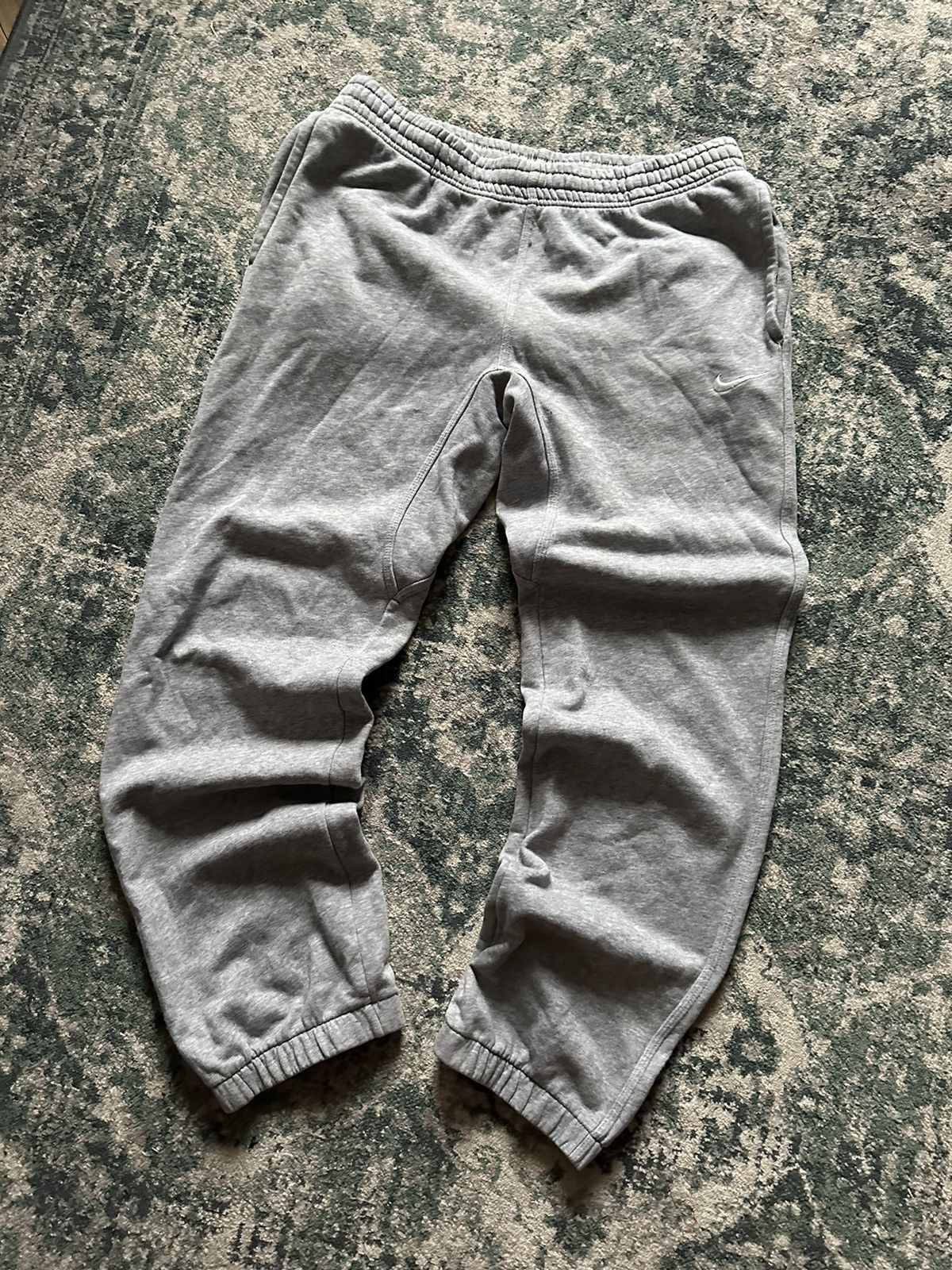 Nike VINTAGE NIKE SWOOSH FLARED COTTON SWEATPANTS Y2M M Size US 32 / EU 48 - 2 Thumbnail