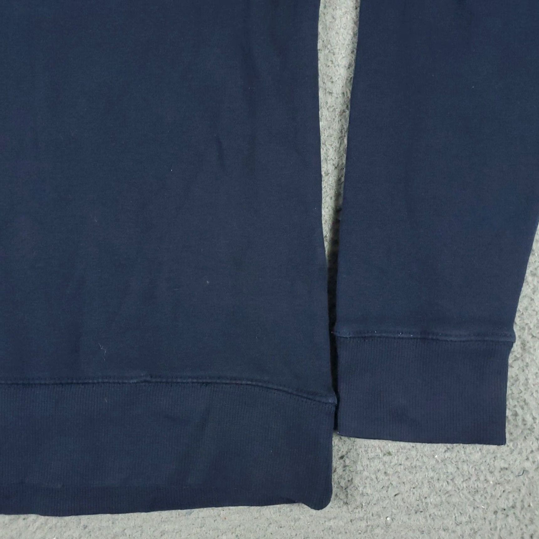 Champion Champion Pullover Sweater Mens Small Blue Long Sleeve Cotton Blend Crew Neck Size US S / EU 44-46 / 1 - 5 Thumbnail