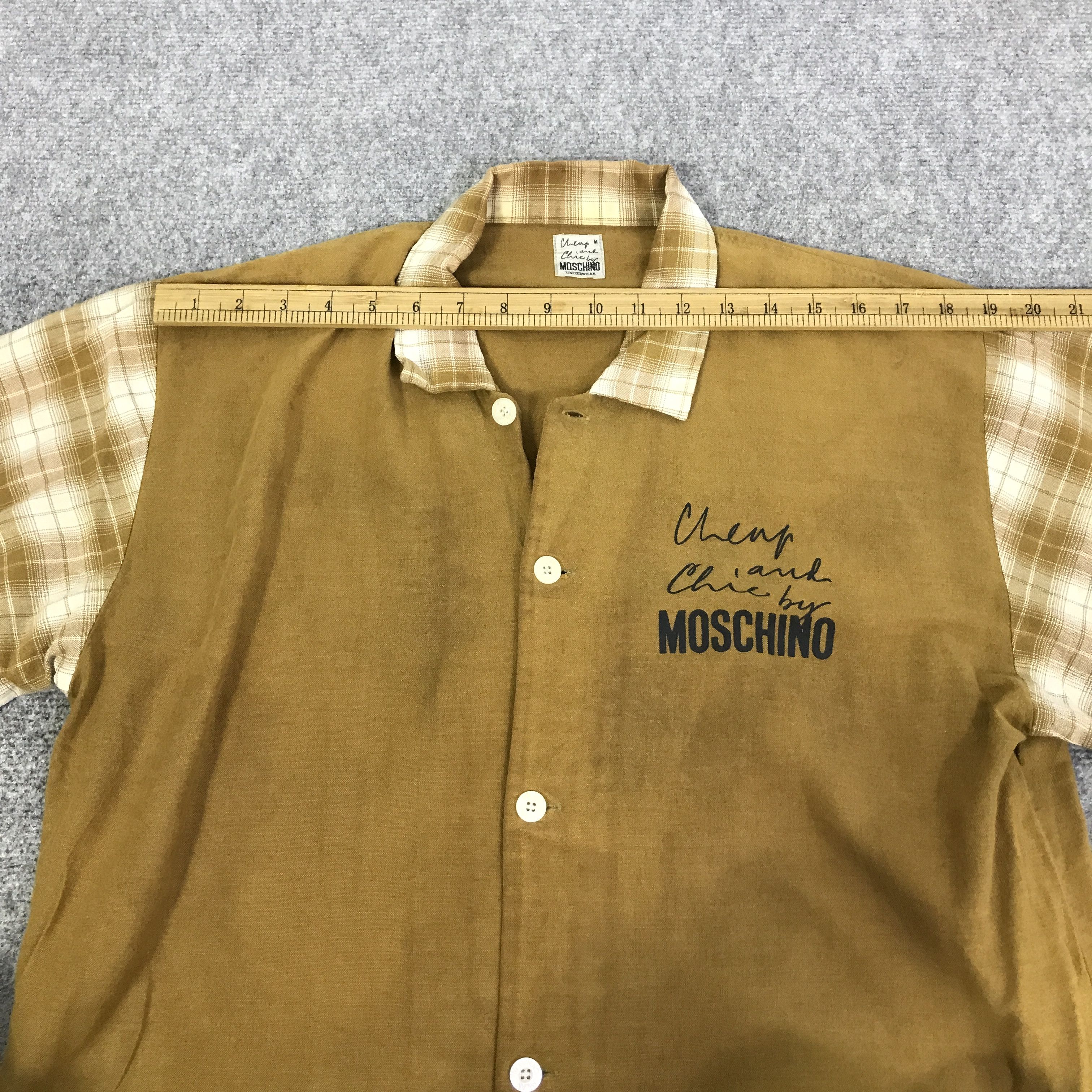 Moschino MOSCHINO BUTTON SHIRT K91B10 Size US M / EU 48-50 / 2 - 5 Thumbnail