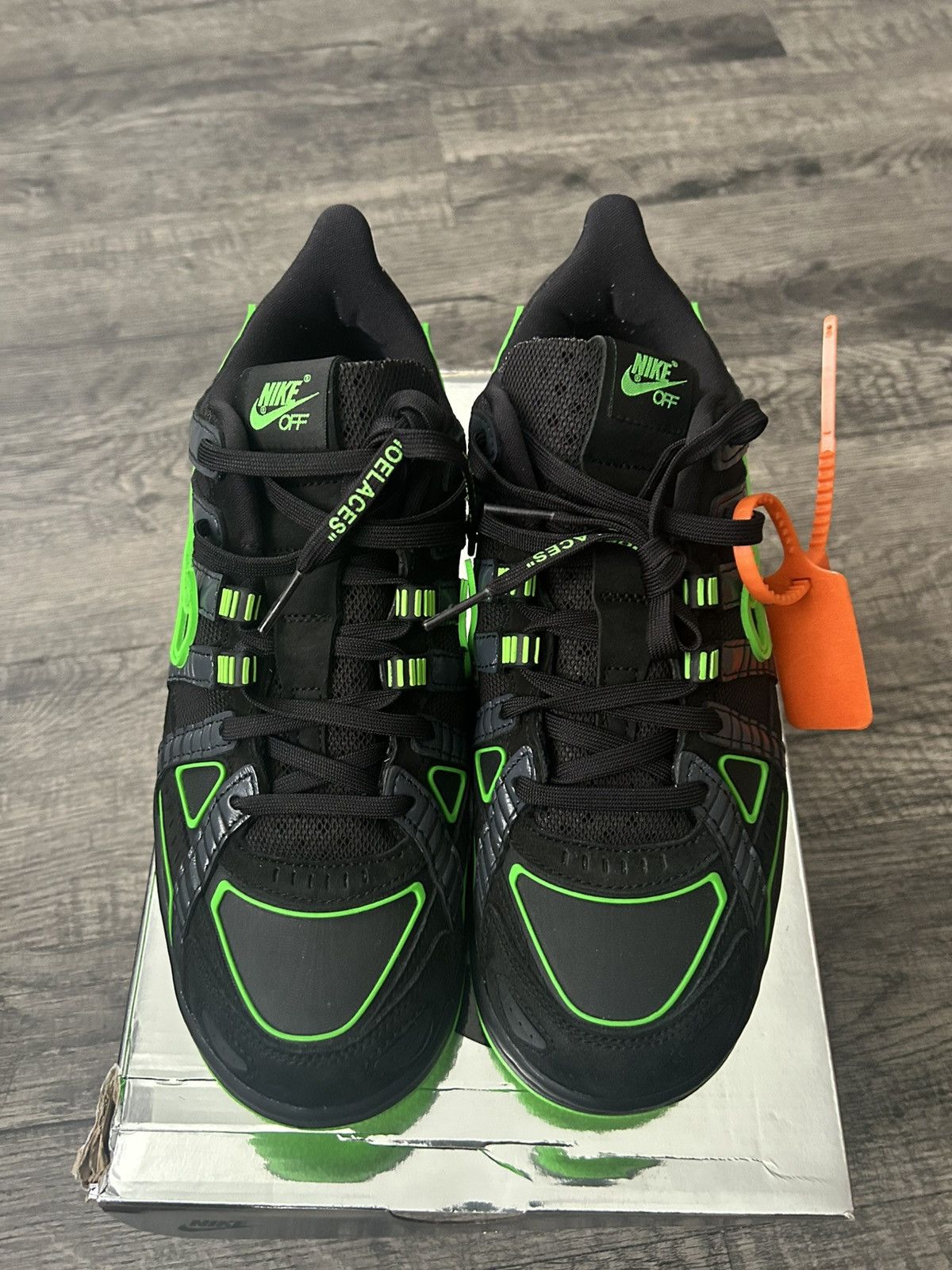 Nike × Off-White Nike Air Rubber Dunk Off-White Green Strike Size US 9 / EU 42 - 2 Thumbnail
