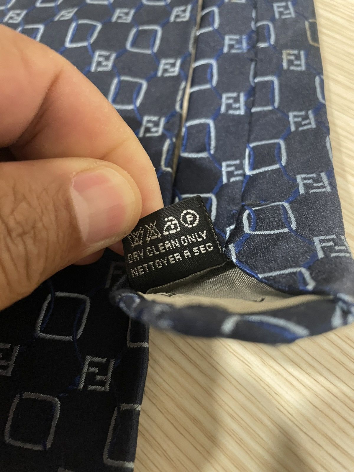 Fendi Fendi Monogram Tie Made in Italy Size ONE SIZE - 4 Thumbnail