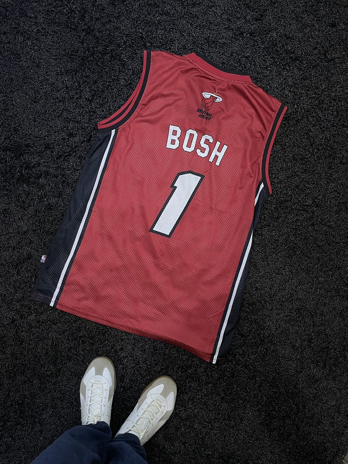 Adidas × NBA Vintage Miami Heat 1 Bosh Basketball Jersey Adidas NBA Size US XL / EU 56 / 4 - 7 Thumbnail