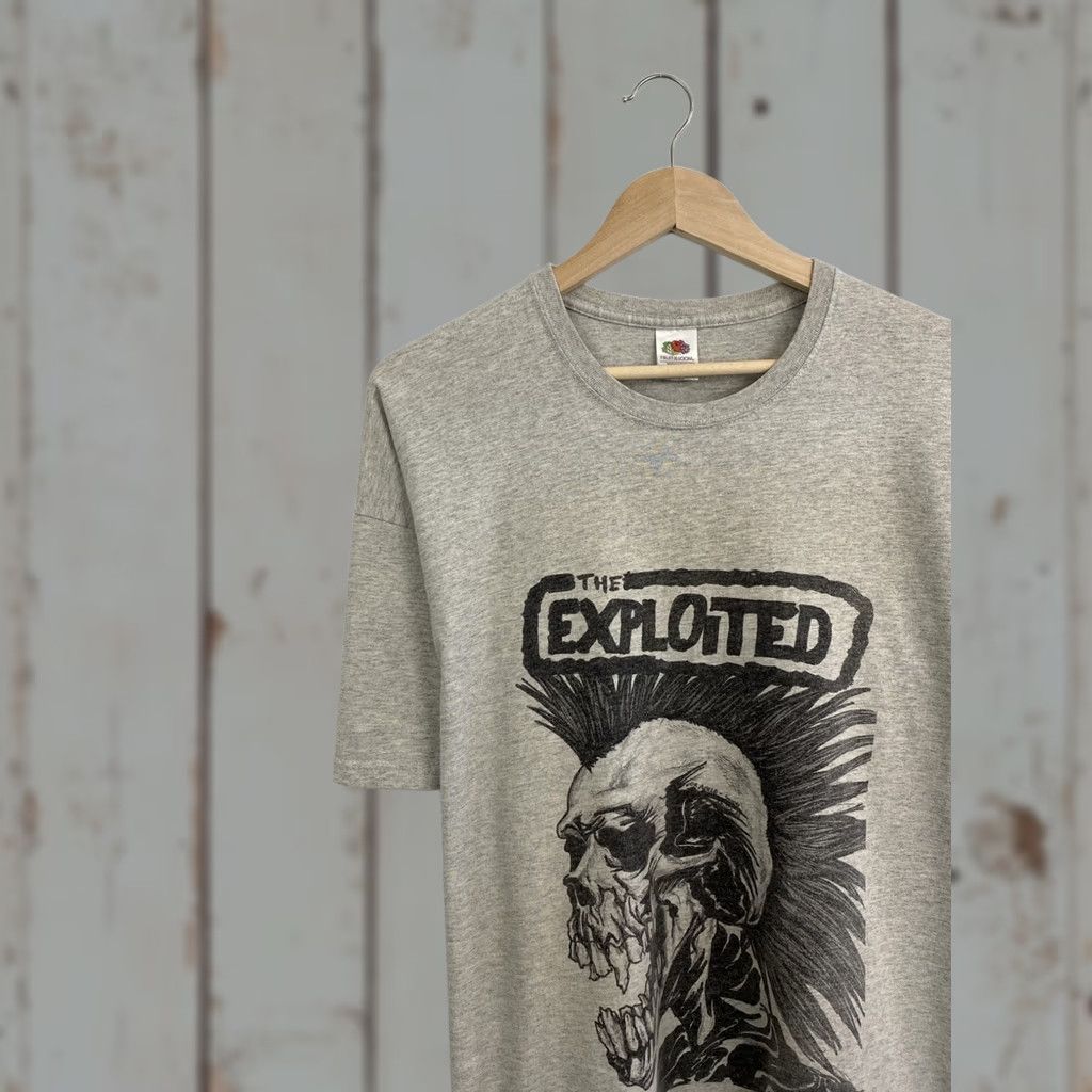 Fruit Of The Loom Vintage The Exploited Punks Not Dead Graphic T Shirt Y2K XXL Gray Ladies Mens? Size US XXL / EU 58 / 5 - 1 Thumbnail