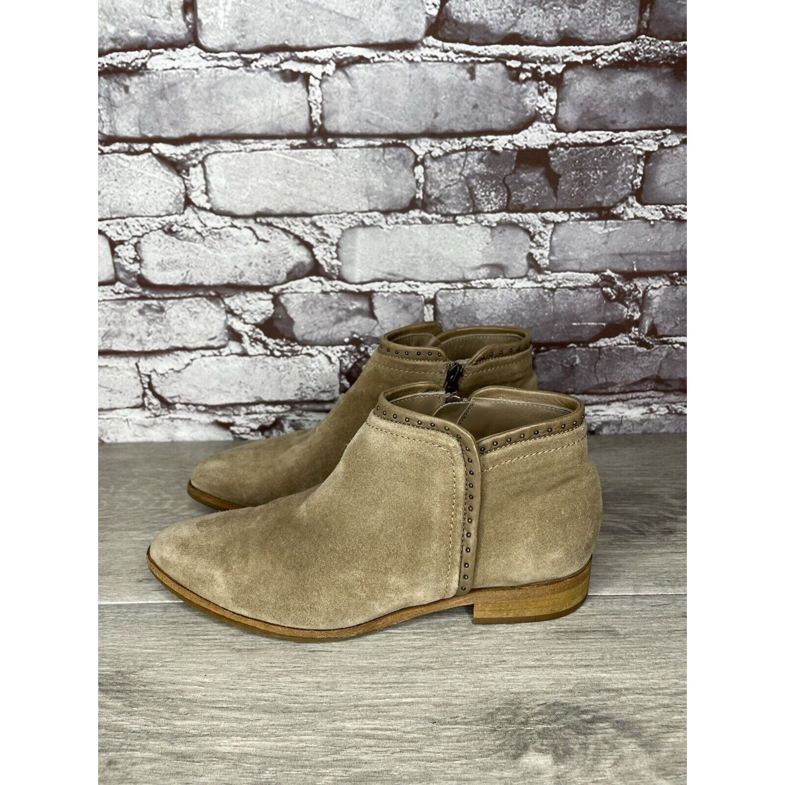 Other ITALEAU Tan Suede Leather Ankle Side Zipper Low Heel Boots W Size US 6.5 / IT 36.5 - 10 Thumbnail