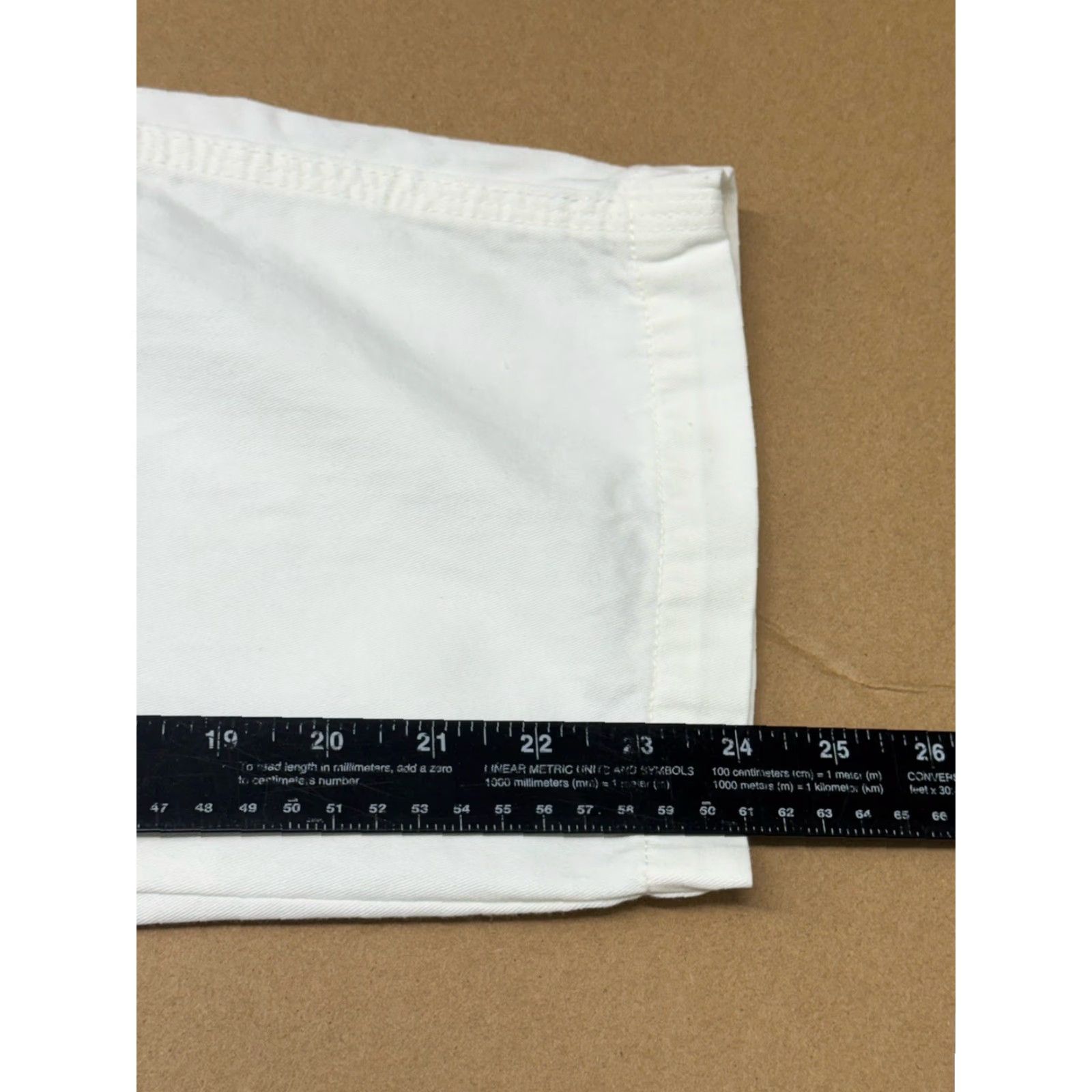 Tommy Hilfiger VINTAGE Tommy Hilfiger Pants Women's Capri Cropped White 90s Retro Logo Zipper Button Cotton Canvas Regular Straight Mid Rise 4 Womens Size 27" / US 4 / IT 40 - 6 Thumbnail