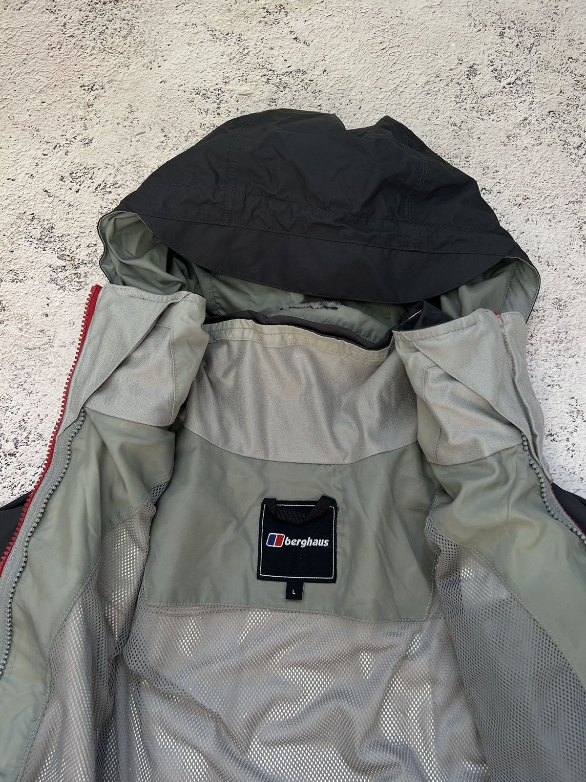 Berghaus × Vintage Berghaus Vintage Outdoor Waterproof Jacket Size US L / EU 52-54 / 3 - 8 Thumbnail