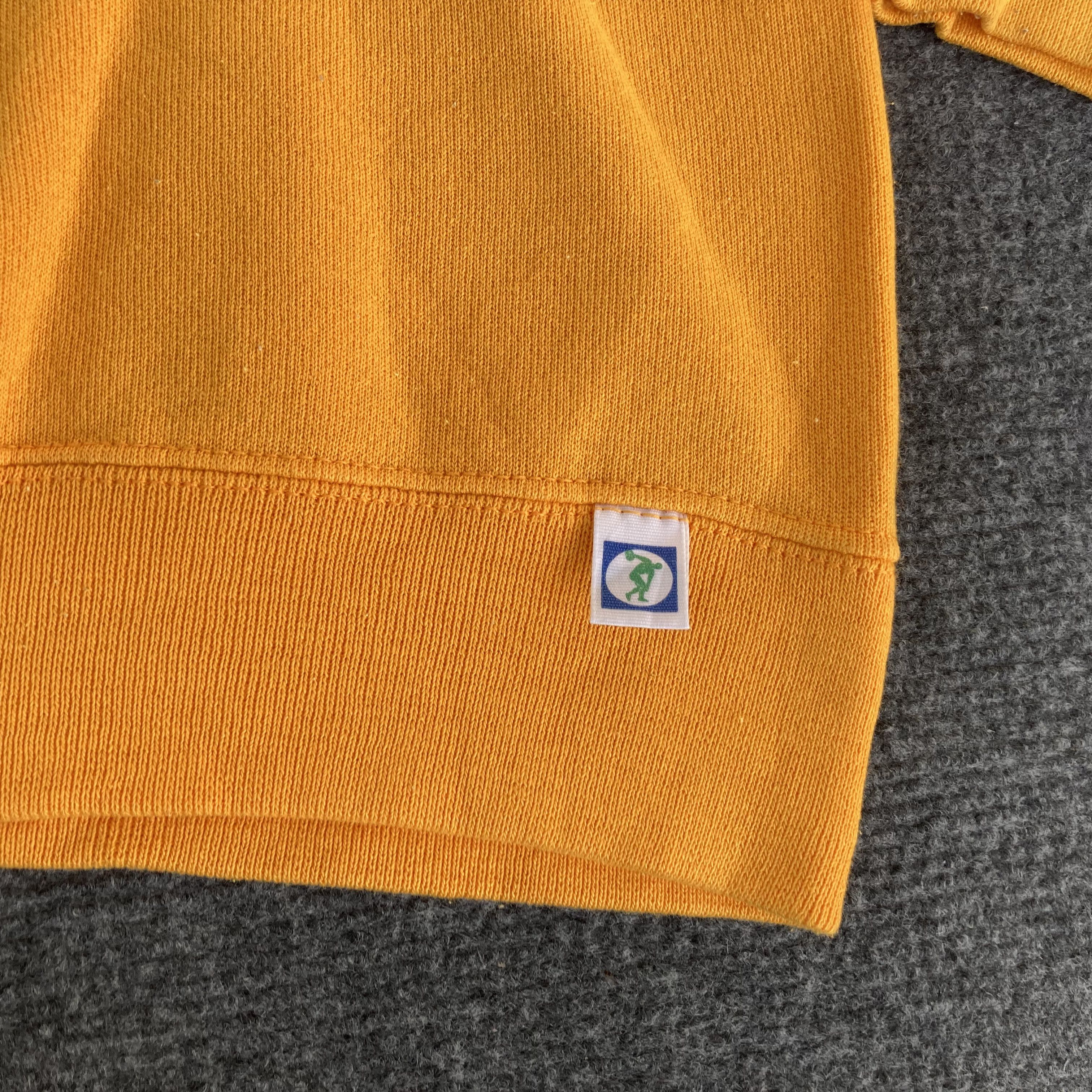 Russell Athletic × Vintage Vtg Russell Plain Sweatshirt Size M Hip Hop Sweatshirt Size US M / EU 48-50 / 2 - 4 Thumbnail