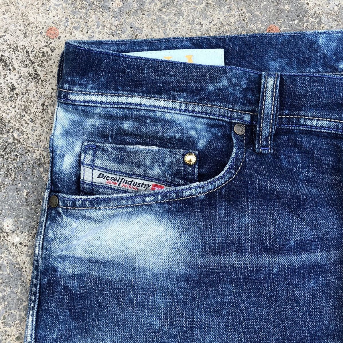Diesel Diesel TEPPHAR Blue Denim Slim Carrot Pants Made In Italy Size US 33 - 4 Thumbnail