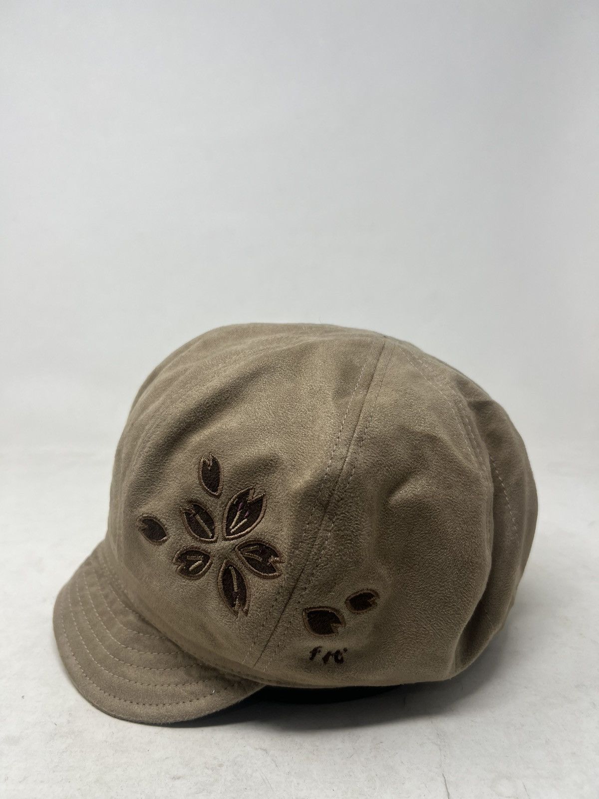 Japanese Brand Beige Suade Okdeals Newsboy Cap Hat Size ONE SIZE - 1 Thumbnail