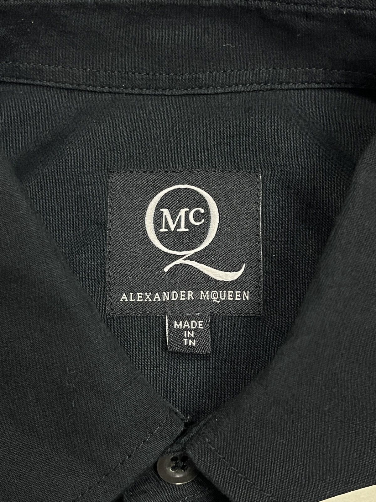 Alexander McQueen ALEXANDER MCQUEEN MCQ BLACK & WHITE TAPE SHIRT Size US M / EU 48-50 / 2 - 5 Thumbnail
