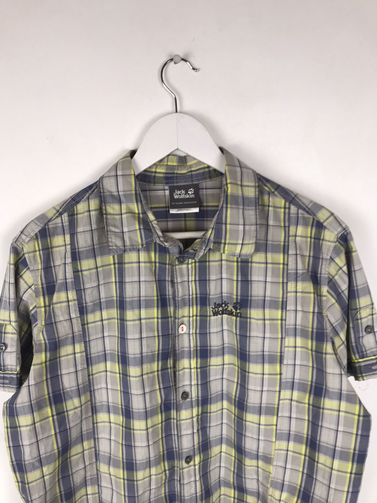 Jack Wolfskin Men’s M/50,Jack Wolfskin Quick Dry Short Sleeves Shirt,Activ Size US M / EU 48-50 / 2 - 3 Thumbnail
