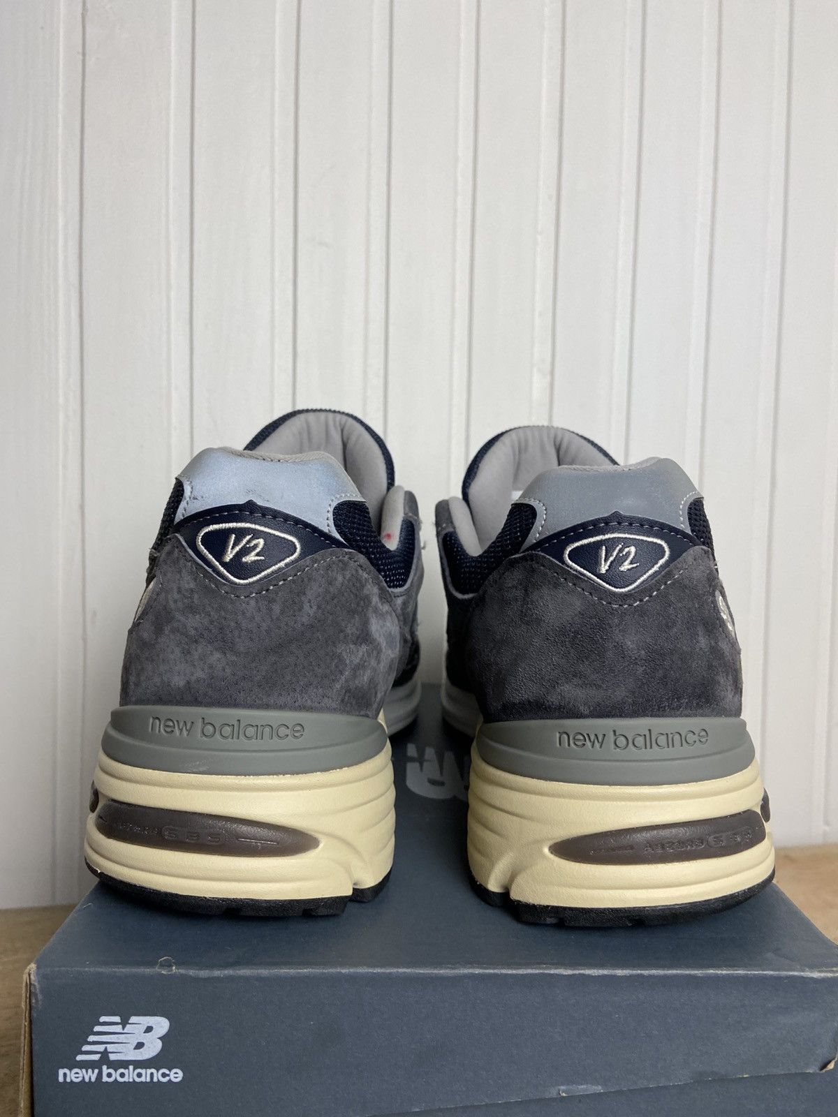 New Balance Used New Balance 991v2 "MiUK Dark Gull Grey" Rare 11,5US Size US 11.5 / EU 44-45 - 6 Thumbnail