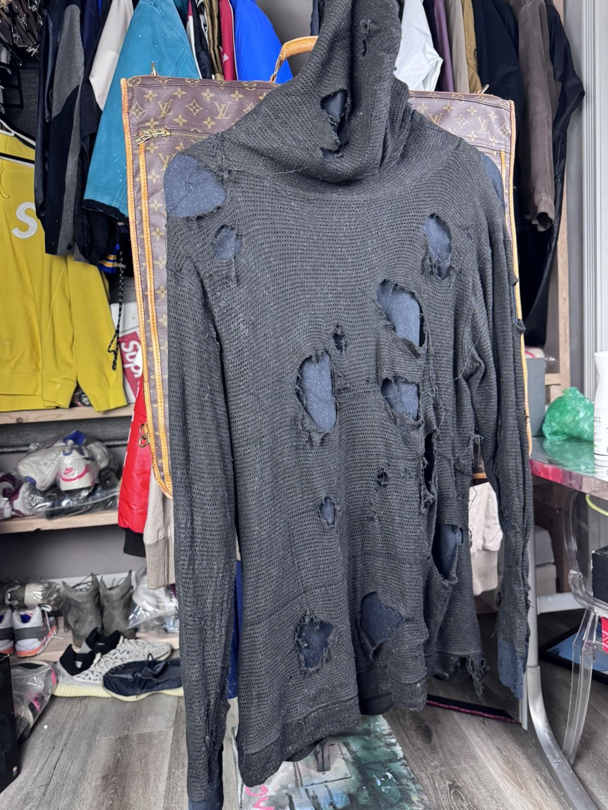 Kith KITH X JOHN ELLIOT 2014 RARE “Coat of Arms” Capsule Size US XL / EU 56 / 4 - 10 Thumbnail