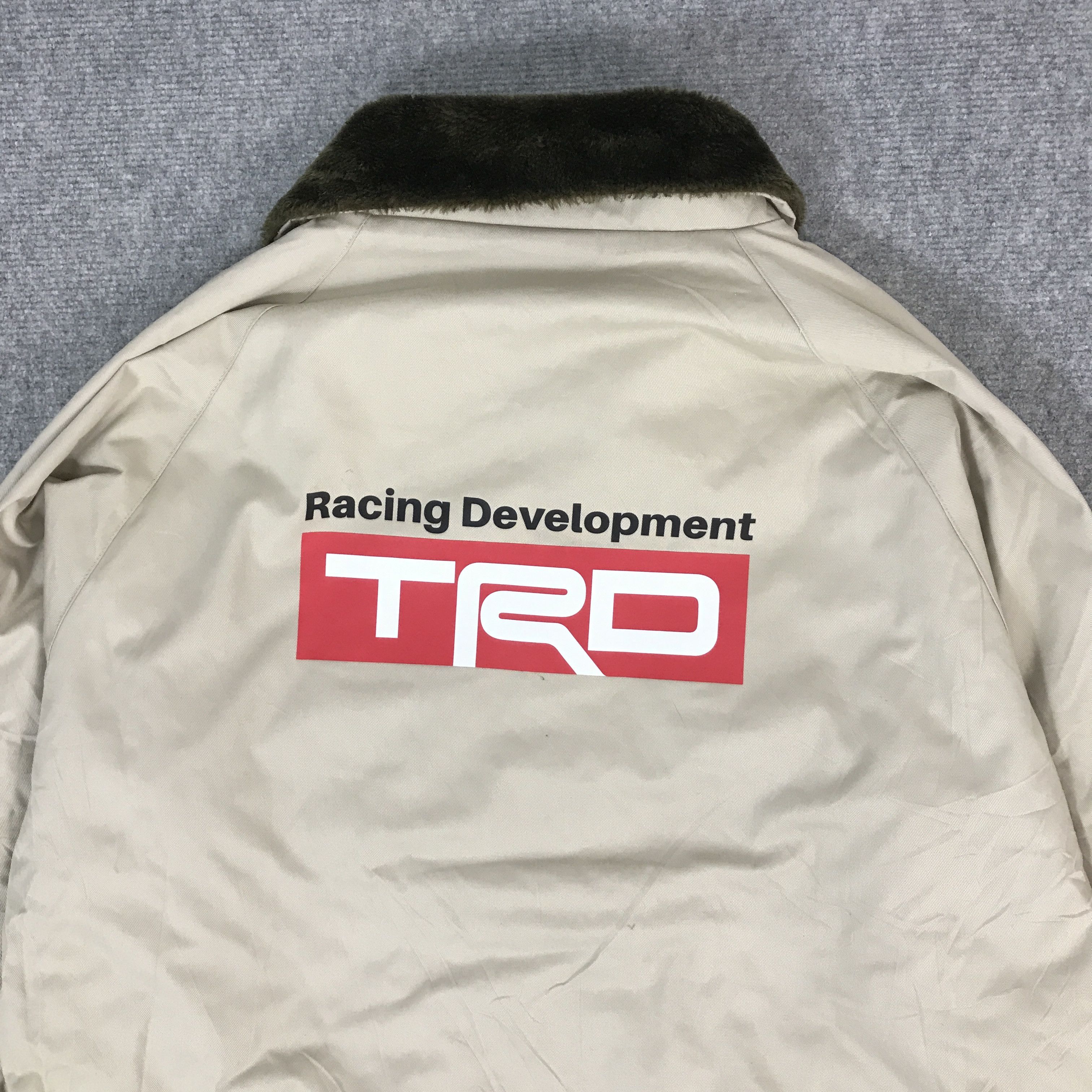 Japanese Brand TOYOTA TRD RACING MOTORSPORT CUSTOM CHORE STYLR JACKET Size US L / EU 52-54 / 3 - 4 Thumbnail