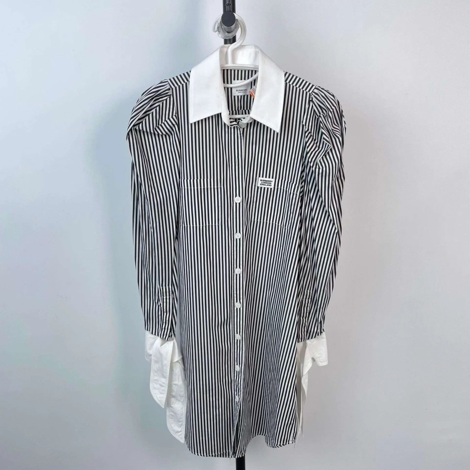 Burberry Burberry cotton long shirt 170 black white stripe Size XL / US 12-14 / IT 48-50 - 1 Thumbnail