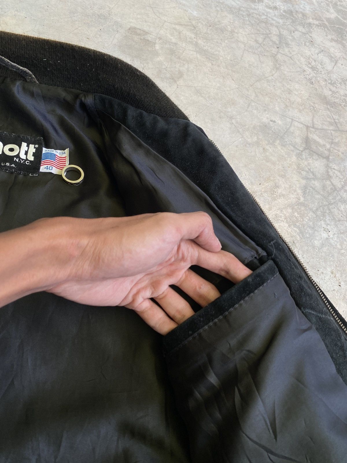 Schott Vintage SCHOTT NYC Suede Leather Bomber Jacket 🇺🇸 Size US M / EU 48-50 / 2 - 11 Thumbnail