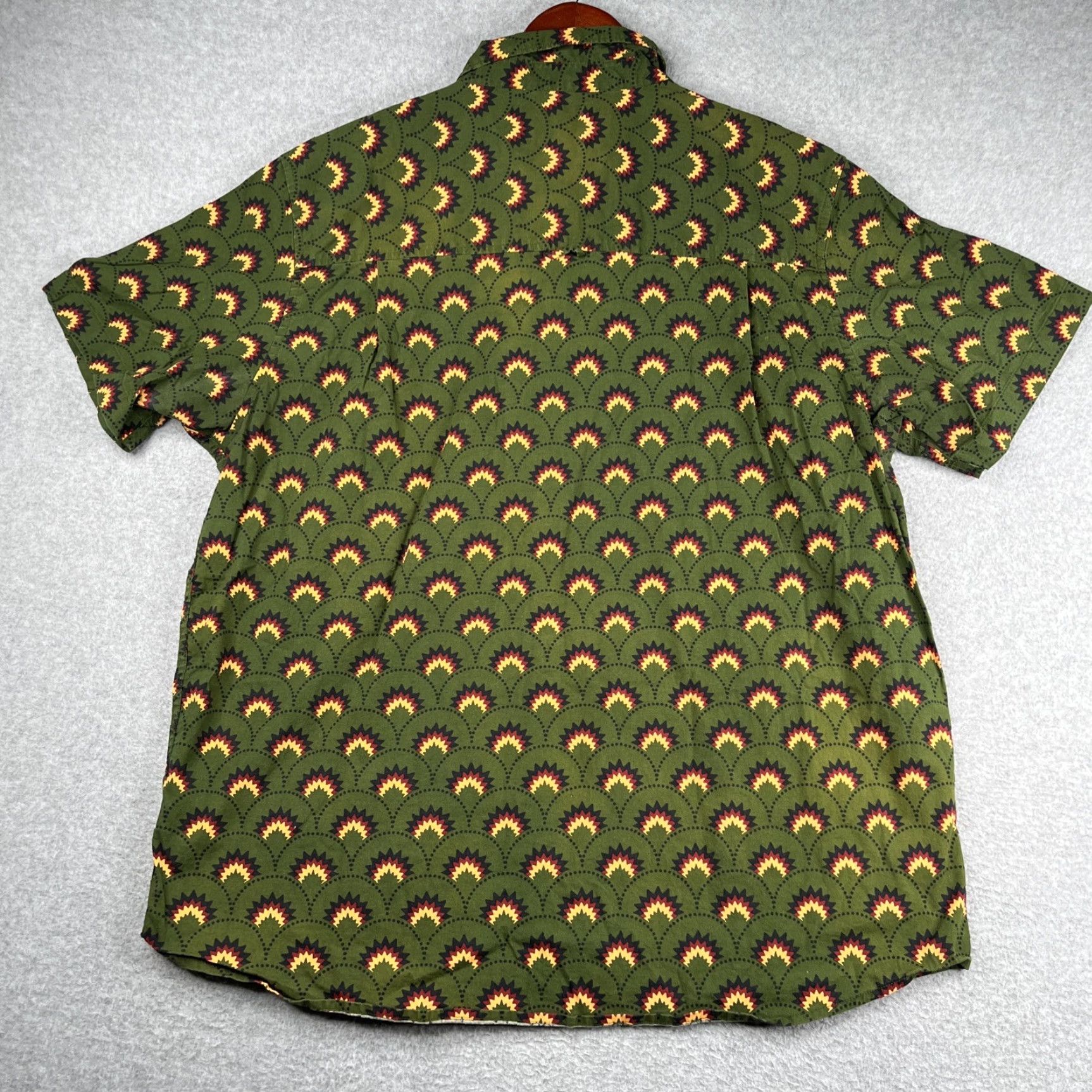 Hurley Hurley Stretch Fit Shirt XL Green Geometric Beach Casual Button Up Short Sleeve Men Regular Collared Shirt Size US XL / EU 56 / 4 - 5 Thumbnail