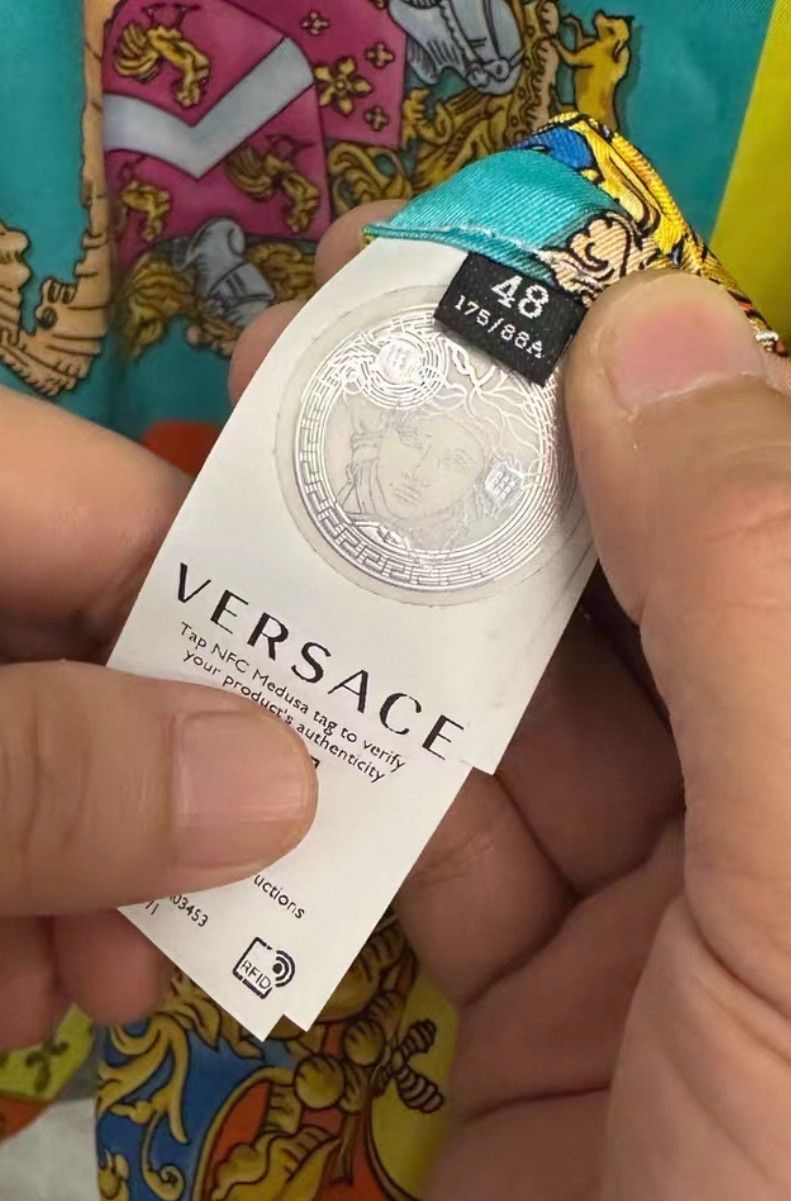 Versace Versace Stitched floral print single-row lapel denim jacke Size US M / EU 48-50 / 2 - 5 Thumbnail