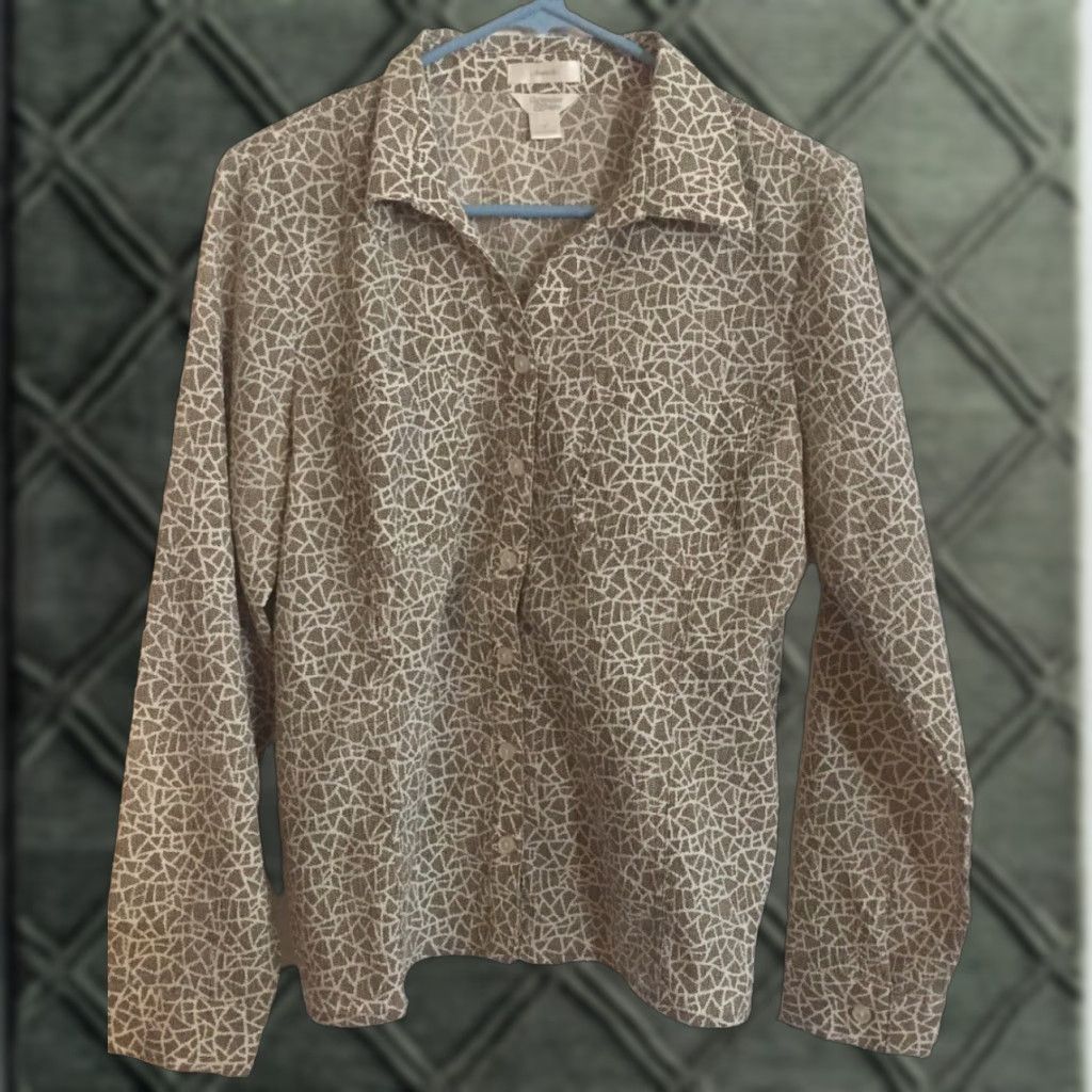Vintage Christopher & Banks Button-Up Shirt Women M Long Sleeve Brown Geometric Pockets Stretch Size M / US 6-8 / IT 42-44 - 1 Thumbnail