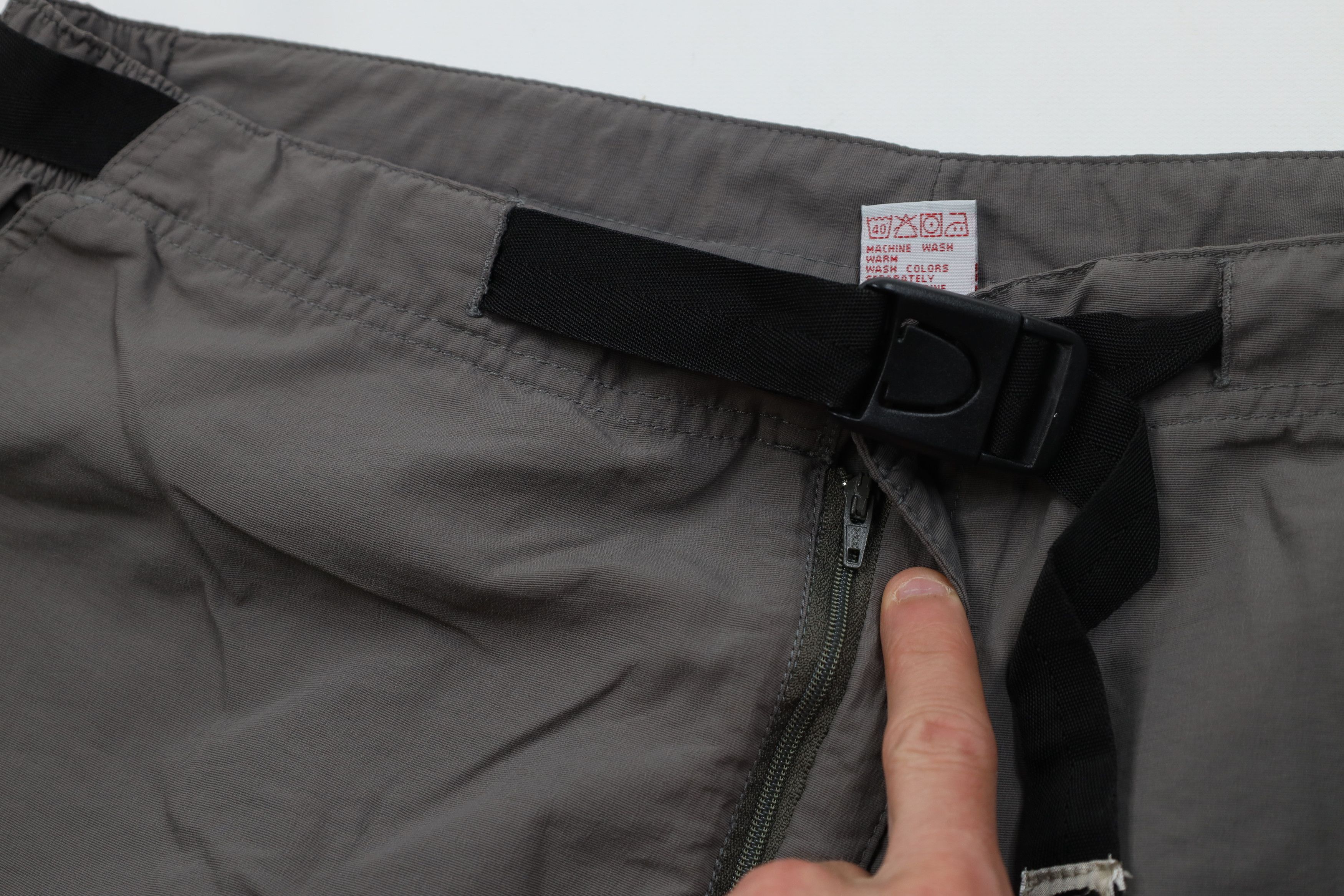 Vintage Vintage 90s Streetwear Above Knee Trekking Cargo Shorts Size US 34 / EU 50 - 5 Thumbnail