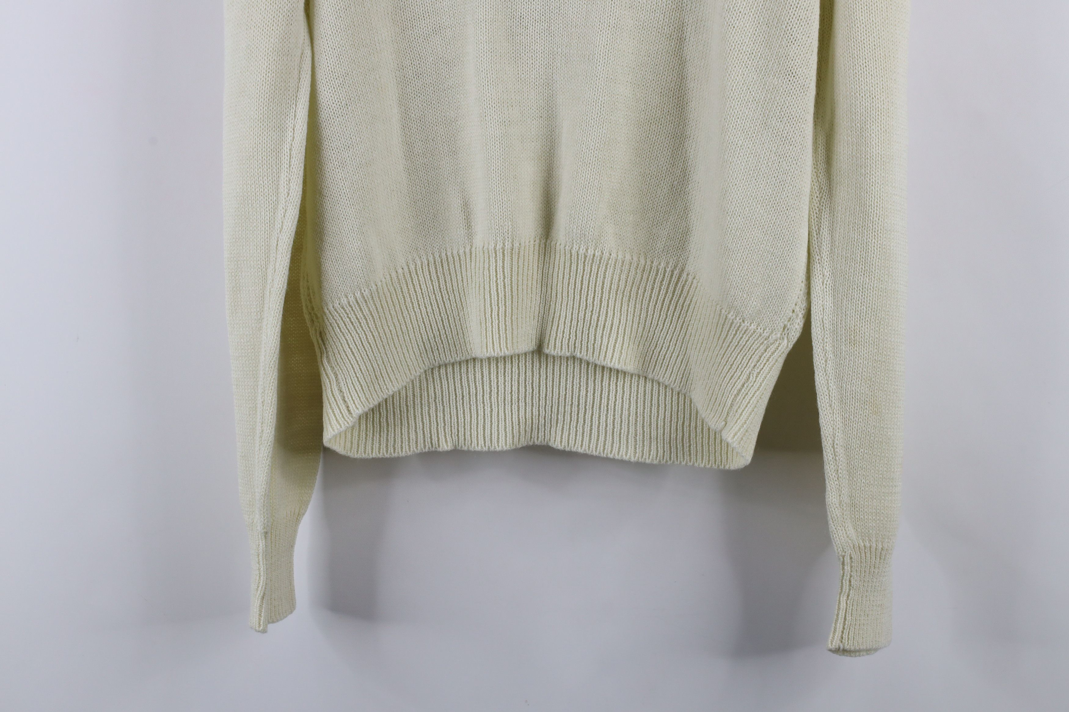 Vintage Vintage 70s Streetwear Ruffled Flower Knit Sweater Beige Size L / US 10 / IT 46 - 13 Thumbnail
