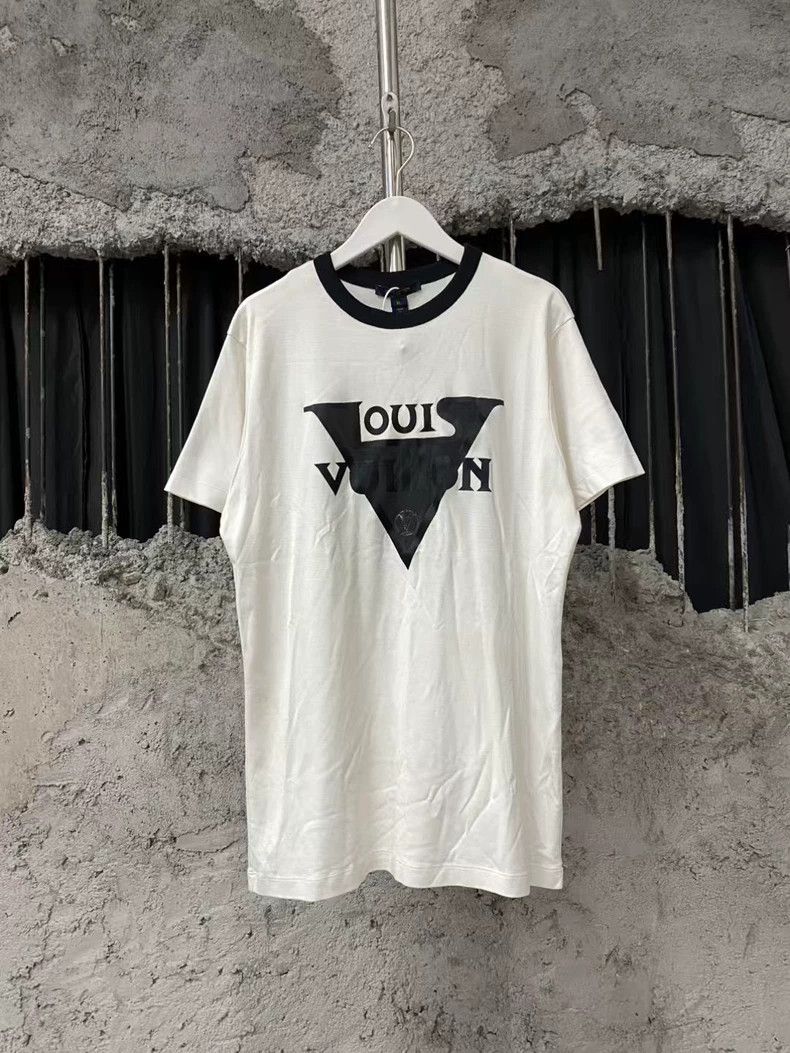 Louis Vuitton Flocked Slogan Cutout Triangle Short-Sleeve