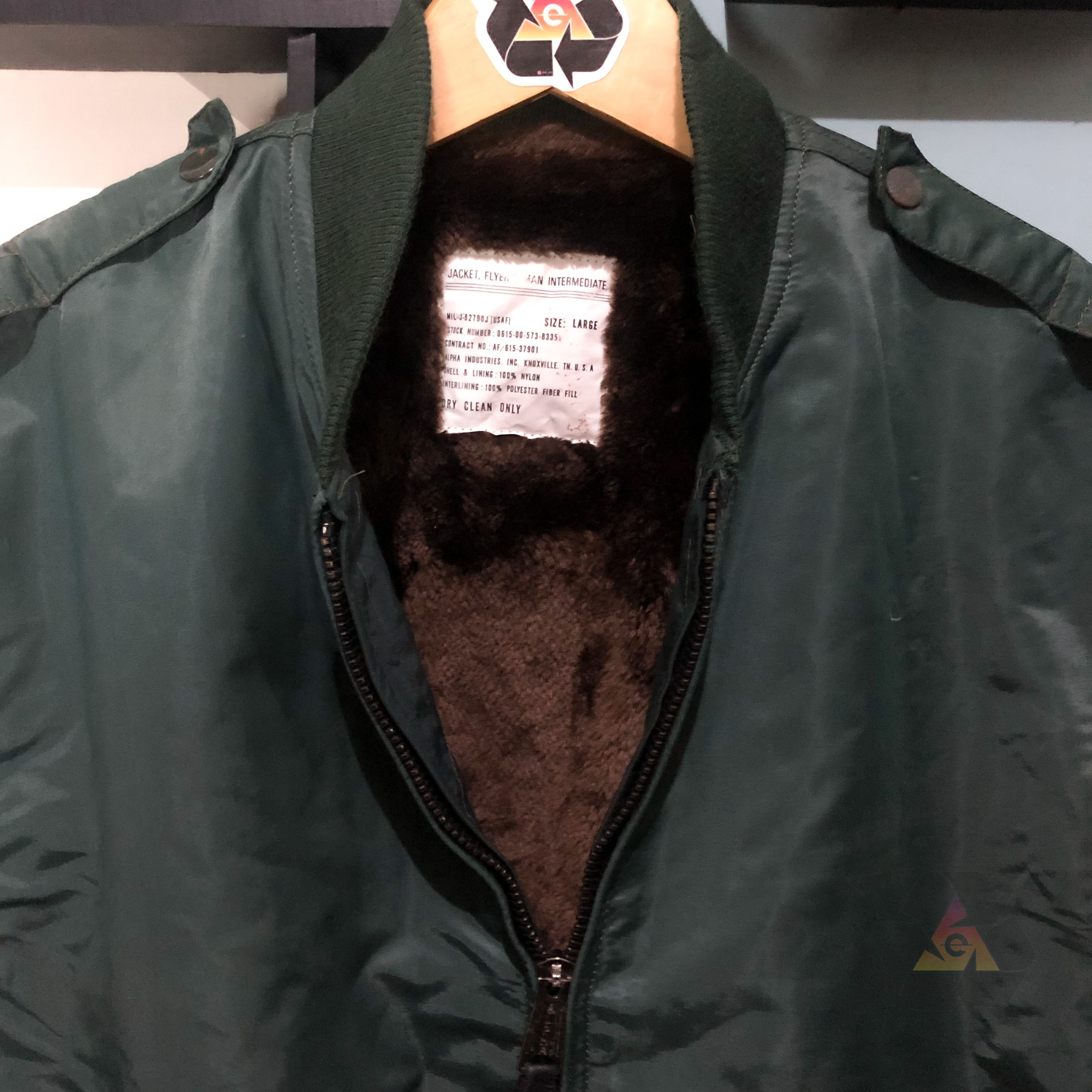 Alpha Industries Vintage Alpha Industries Flayer's Mil-J-82790J USAF Bombers Size US L / EU 52-54 / 3 - 9 Thumbnail