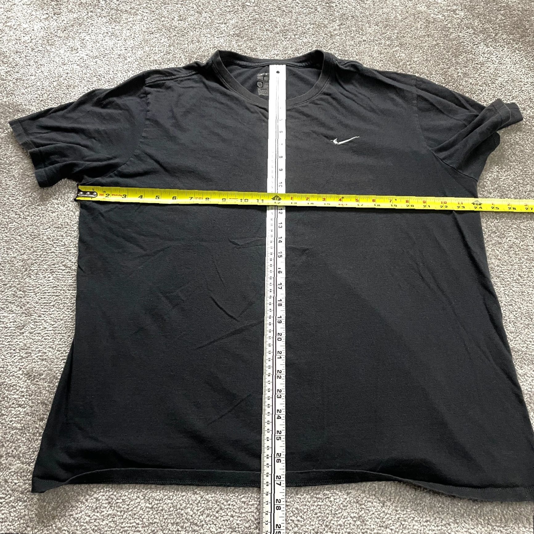 Nike VINTAGE Nike T-Shirt Men XXL Black Solid Crew Neck Cotton Short Sleeve Sports Casual Size US XXL / EU 58 / 5 - 7 Thumbnail