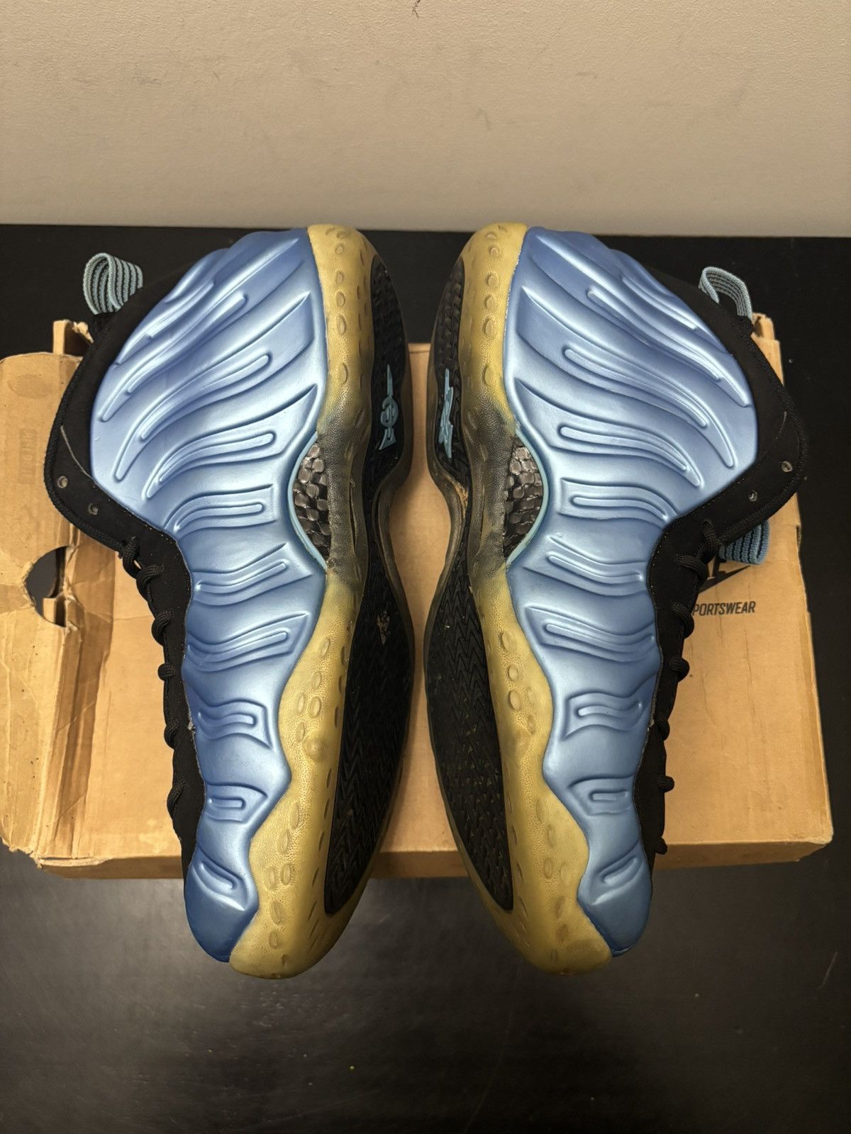 Nike Nike Air Foamposite One University Blue Size US 9 / EU 42 - 3 Thumbnail