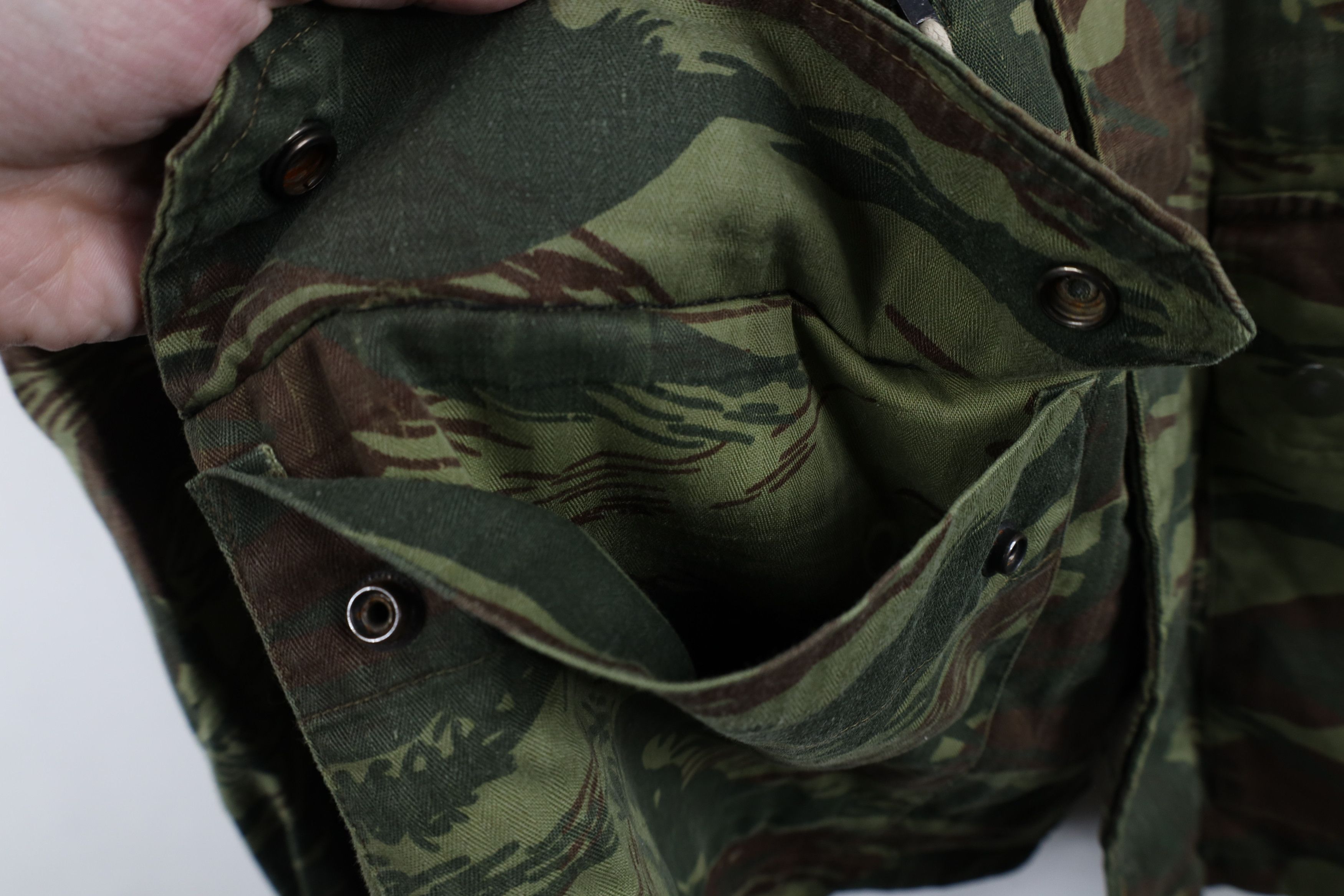 Vintage Vintage 80s 90s French Military Twill Camouflage Jacket Size US L / EU 52-54 / 3 - 8 Thumbnail