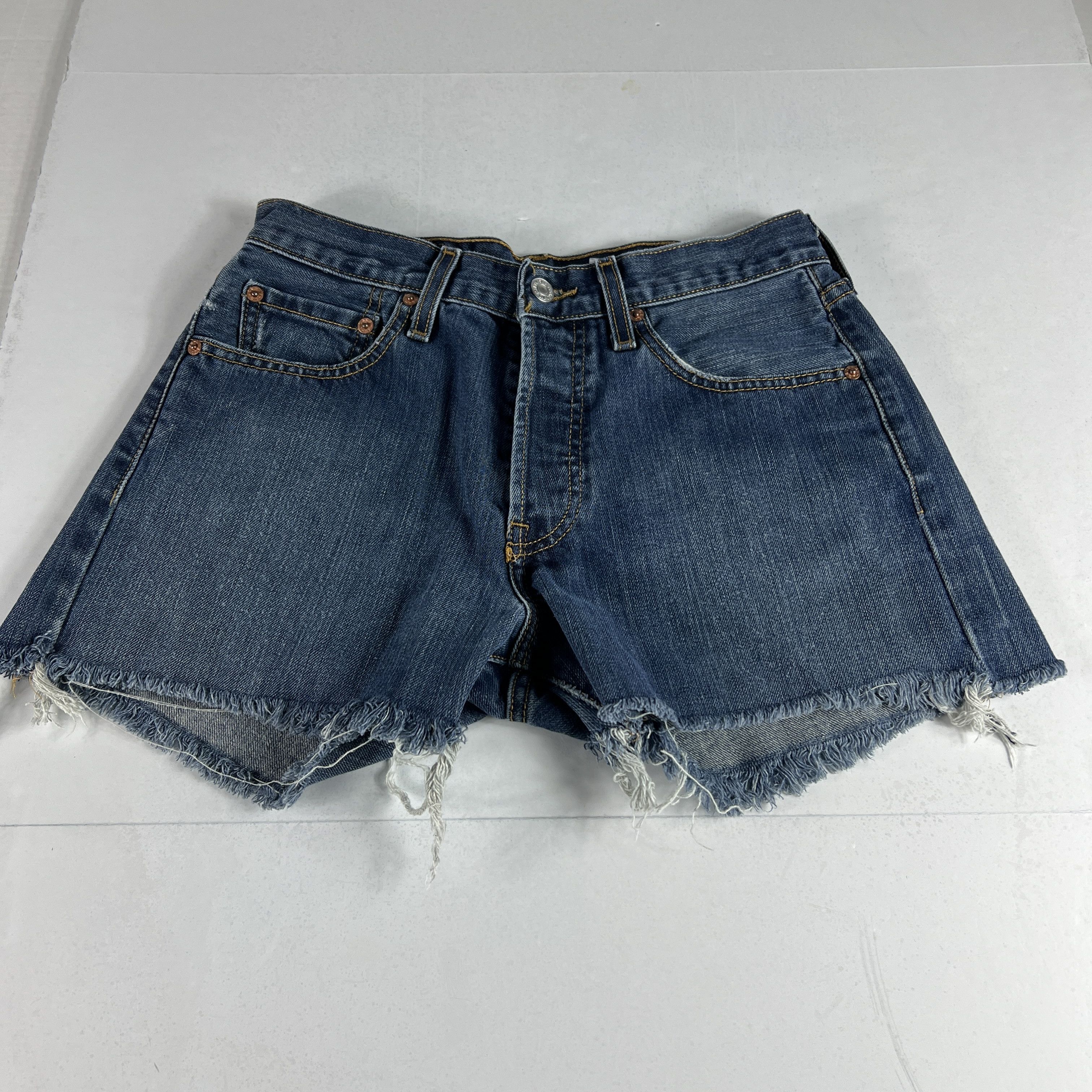 Levi's × Vintage Y2K Levi's Jean Short 501 Cut Off Raw Hem Cotton Denim Jorts Size US 29 - 1 Thumbnail