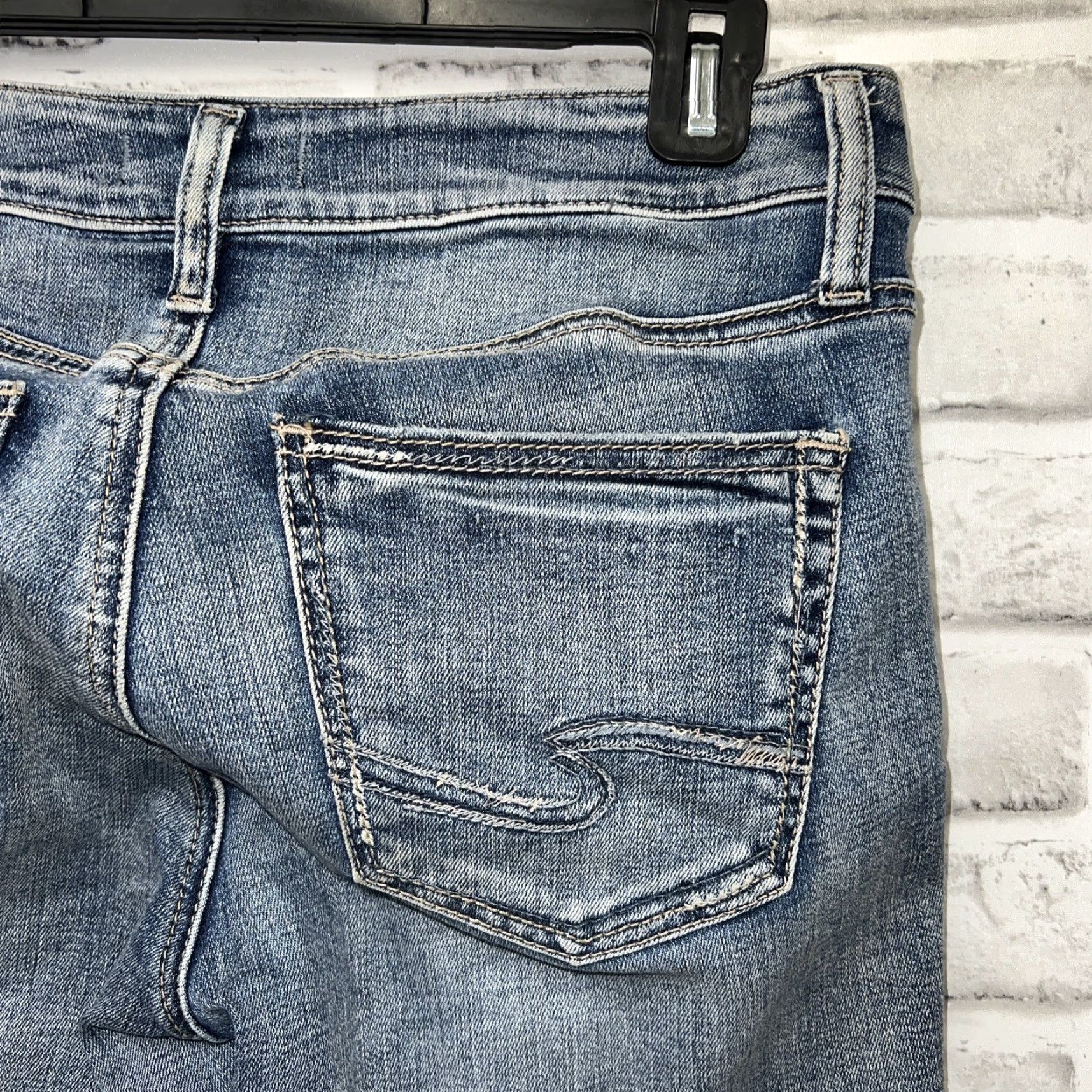Silver Jeans Co. VINTAGE Silver Jeans Co Suki Boot Cut Jeans Womens 26 Inseam 31 Blue Mens/ Womens? Size 26" / US 2 / IT 38 - 3 Thumbnail