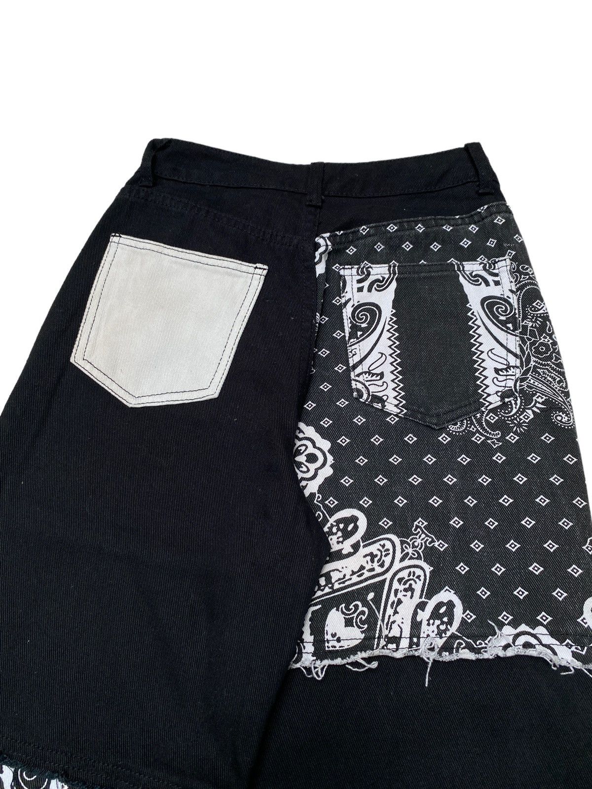 Designer × Shein × Vintage Vintage Brand Shein Patchwork Jeans 2000s Size US 26 / EU 42 - 6 Thumbnail