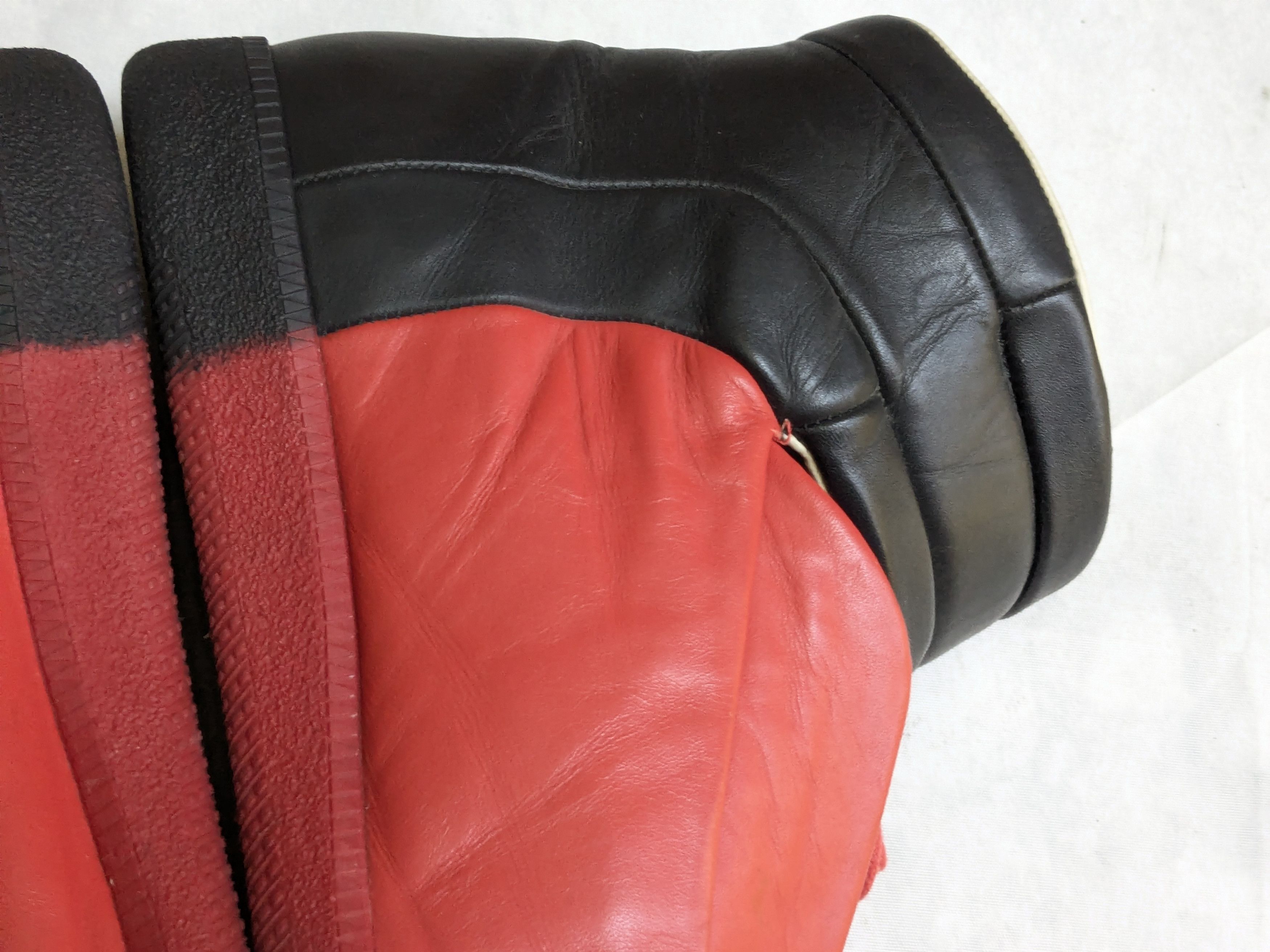 Maison Margiela 44/11-Maison Margiela Future High Sneaker Red/Black Size US 11 / EU 44 - 18 Thumbnail