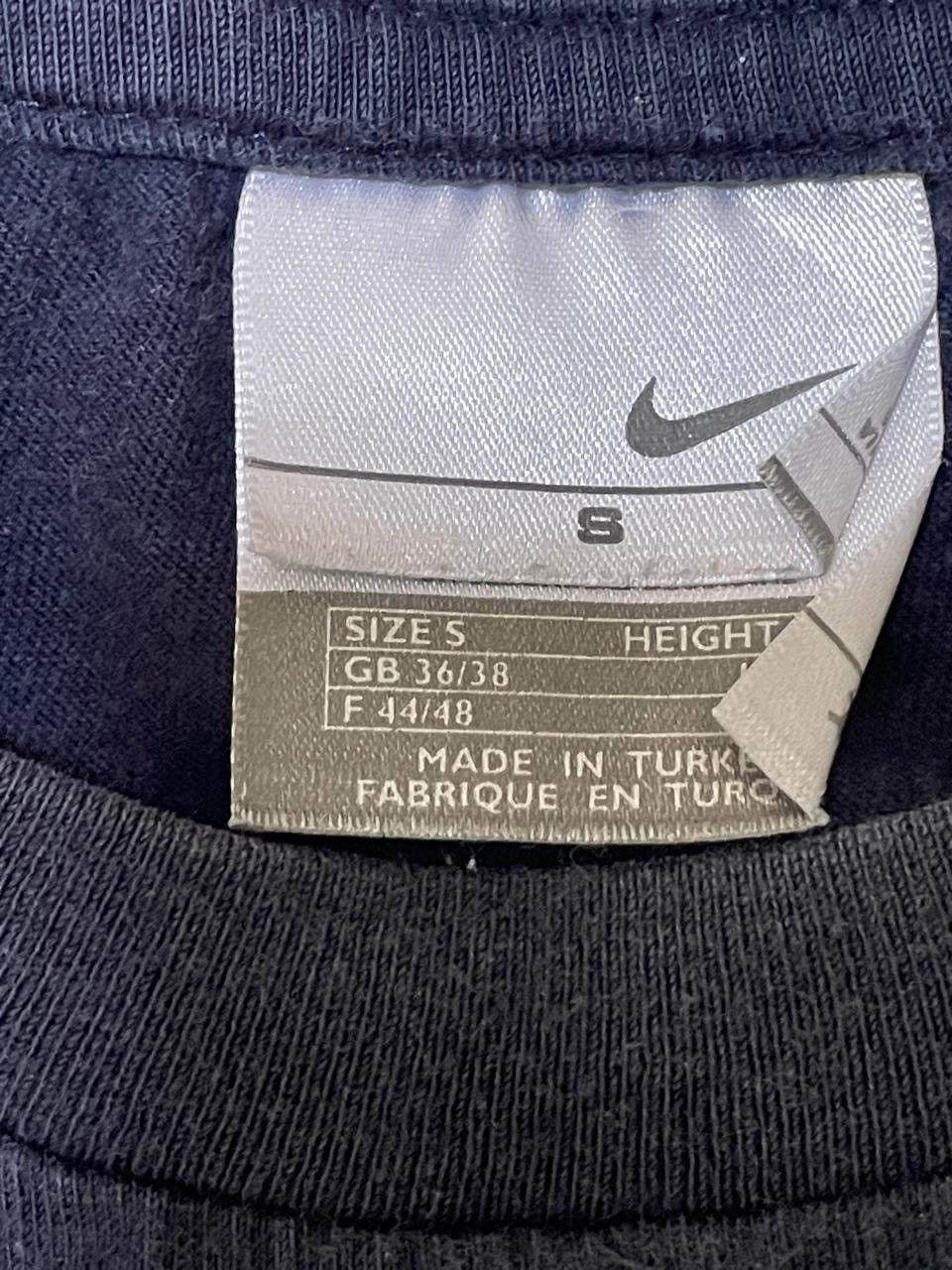 Nike Nike T-Shirt Vintage Size US S / EU 44-46 / 1 - 2 Thumbnail