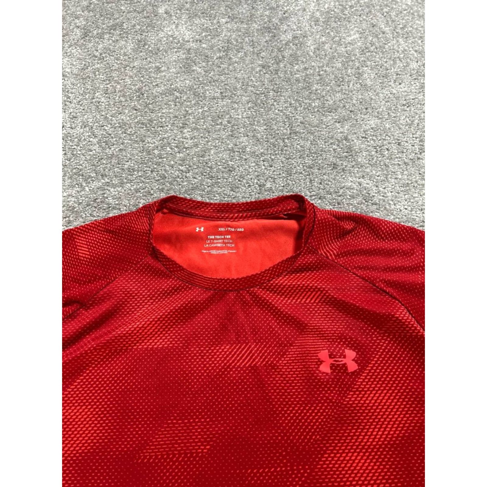 Under Armour Under Armour Shirt Mens 2XL Red Tech Tee Pullover Athletic Crew Neck Short Sleeve T-Shirt Sports HeatGear Mens Size US XXL / EU 58 / 5 - 2 Thumbnail