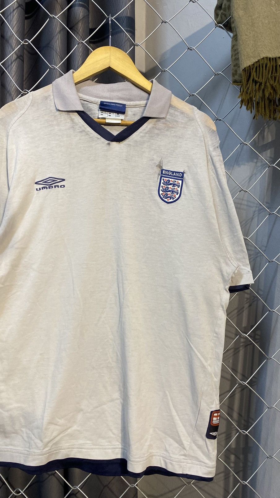 Umbro × Vintage DISTRESS VINTAGE UMBRO ENGLAND MICHAEL OWEN POLO Size US L / EU 52-54 / 3 - 4 Thumbnail