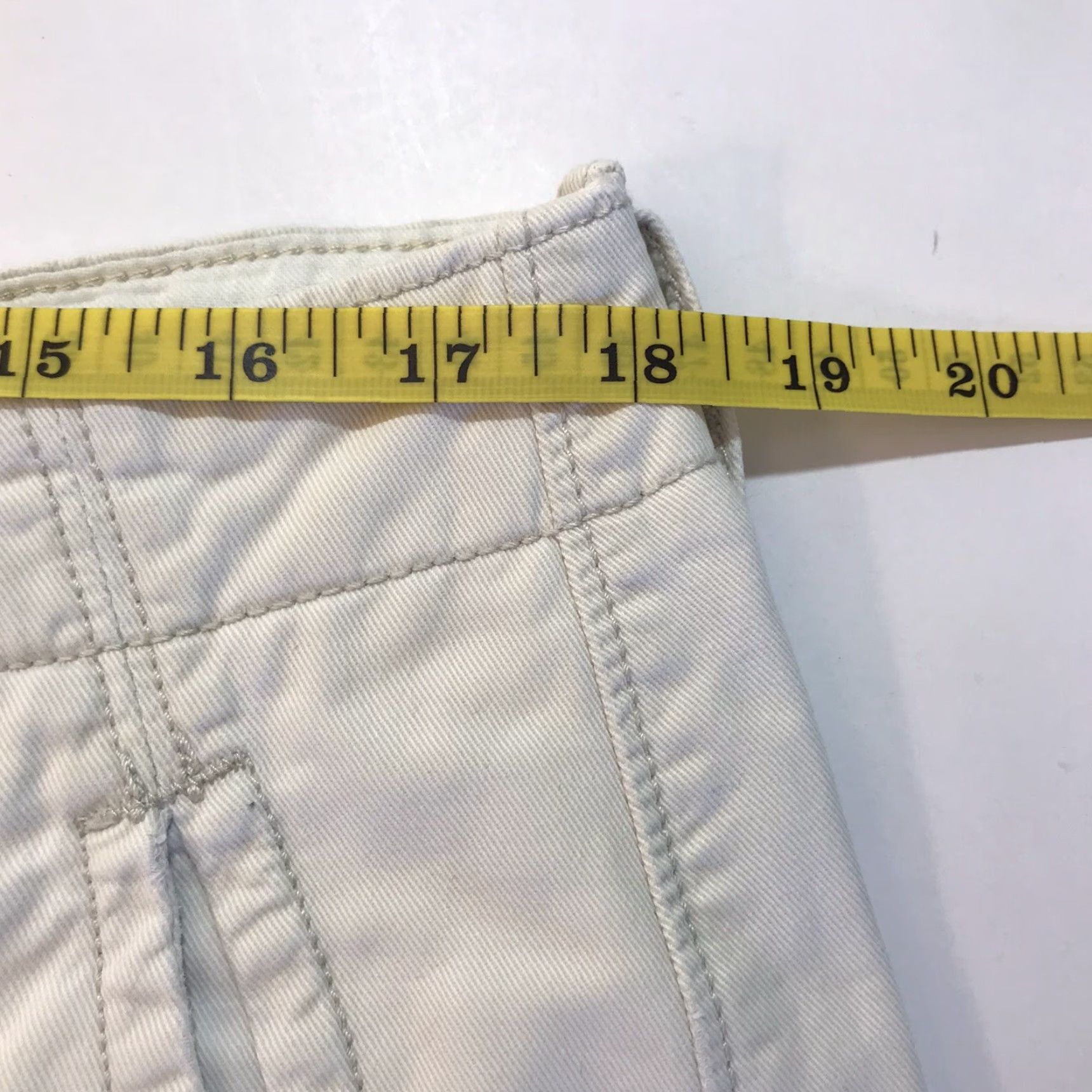 Levi's Levi's Cargo Shorts Men 34 Casual Solid Beige Cotton Canvas Pockets 34 Regular Classic Outdoor Shorts Size US 34 / EU 50 - 5 Thumbnail