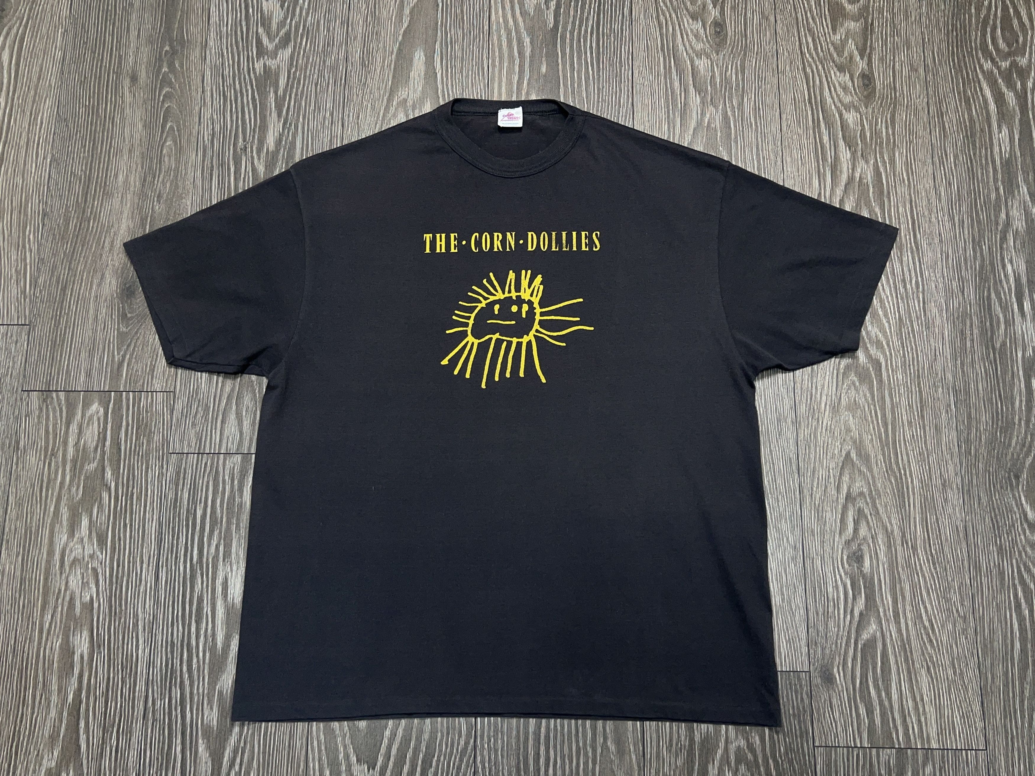 Vintage 1980s/1990s The Corn Dollies British Indie Band T Shirt Tee Size US XXL / EU 58 / 5 - 1 Thumbnail