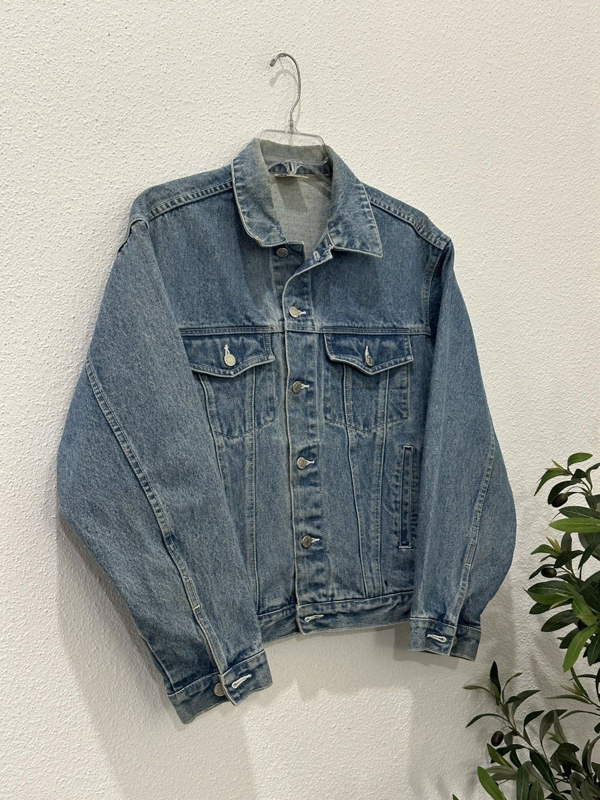 Disney Vtg 90s The Disney Winnie the Pooh & Friends Denim Jacket L Size US L / EU 52-54 / 3 - 4 Thumbnail
