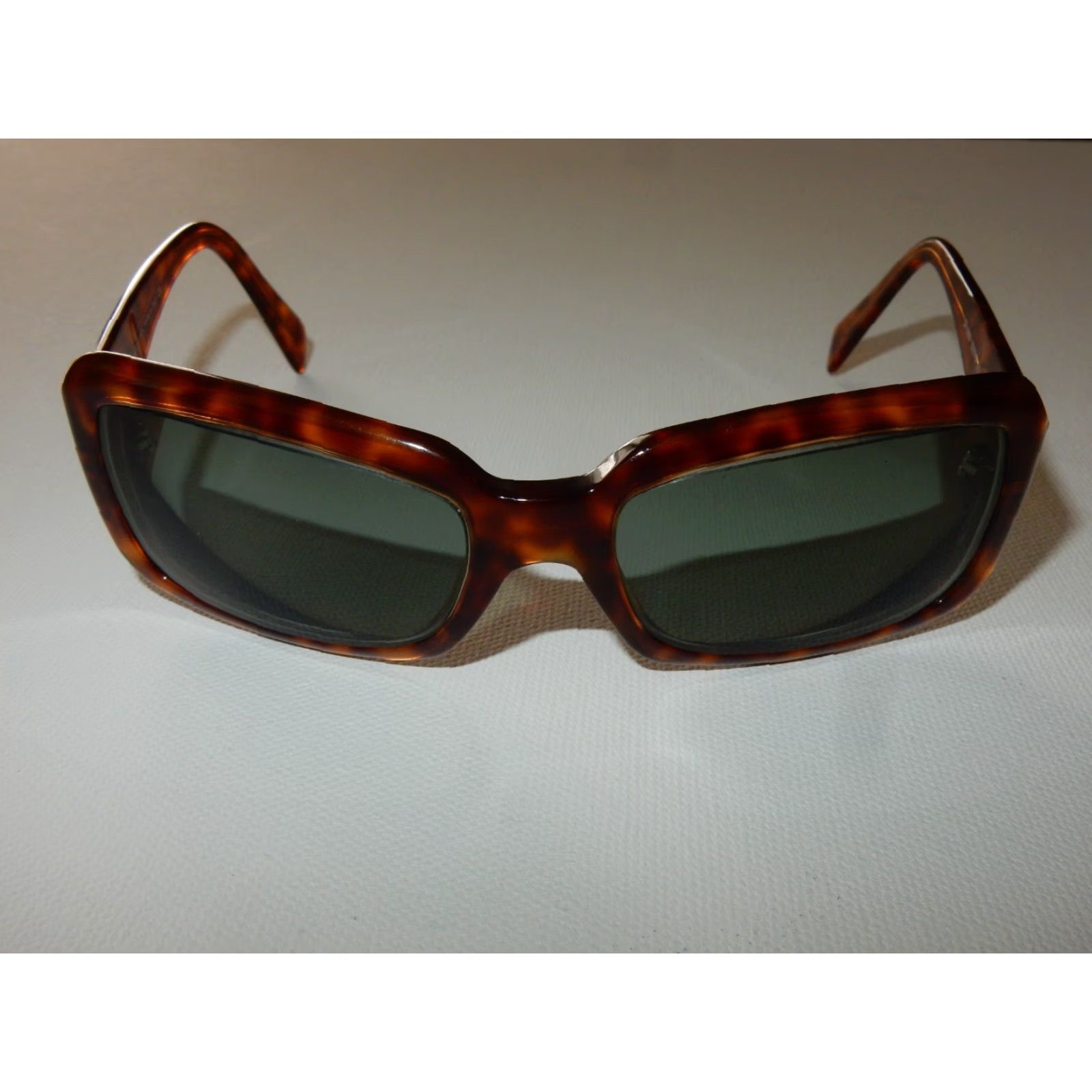 DKNY VINTAGE DKNY Women's Sunglasses Frames Only Brown 55mm 17mm 130mm Size ONE SIZE - 2 Thumbnail