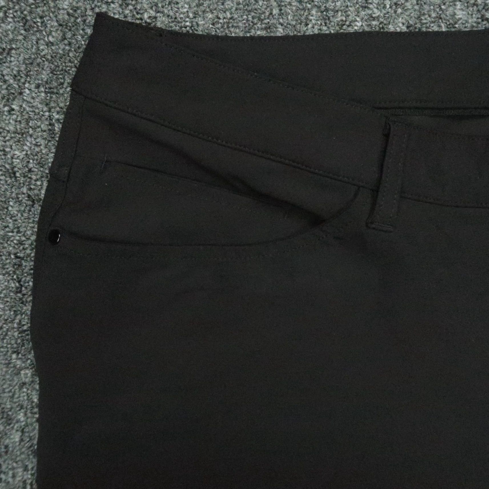 Lululemon Lululemon Pants Men 34x33 Black ABC Classic 5 Pocket Trouser Warpstreme Shirt? Size US 34 / EU 50 - 3 Thumbnail