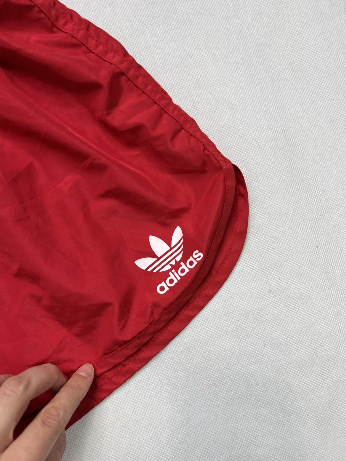 Adidas Shorts Adidas Nylon Red Vintage 90’s Logo Size US 32 / EU 48 - 3 Thumbnail