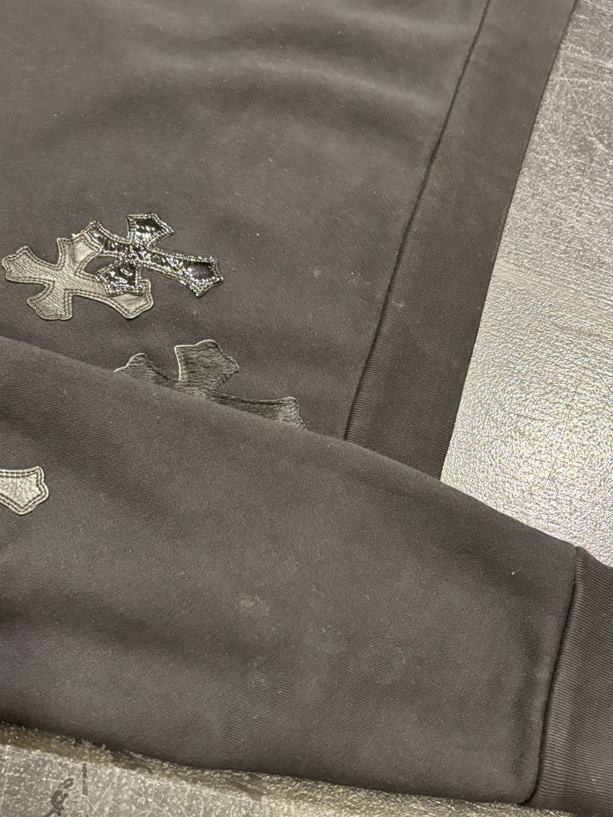 Chrome Hearts Chrome Hearts Cross Patch Crewneck Sweatshirt Size US S / EU 44-46 / 1 - 3 Thumbnail