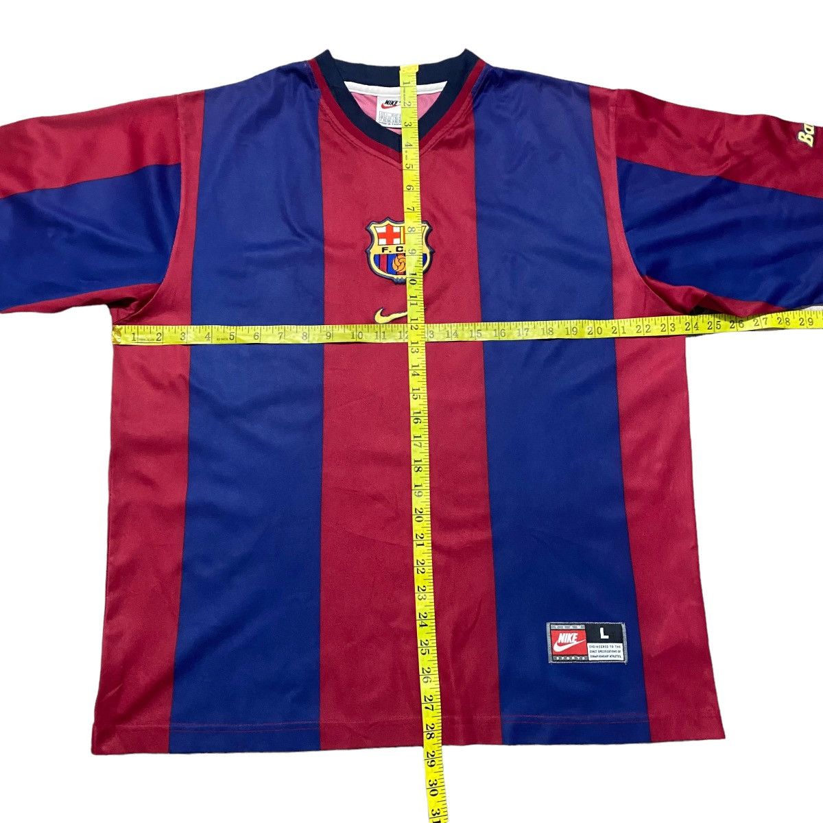 Vintage Vintage Fc Barcelona Jersey Home 1998 Size US L / EU 52-54 / 3 - 13 Thumbnail