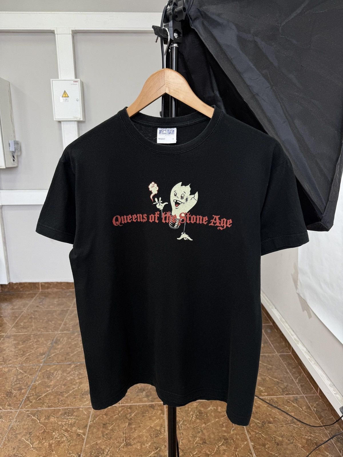 🇺🇸 Vintage 2007 Queens of the Stone Age Europe Tour T-Shirt