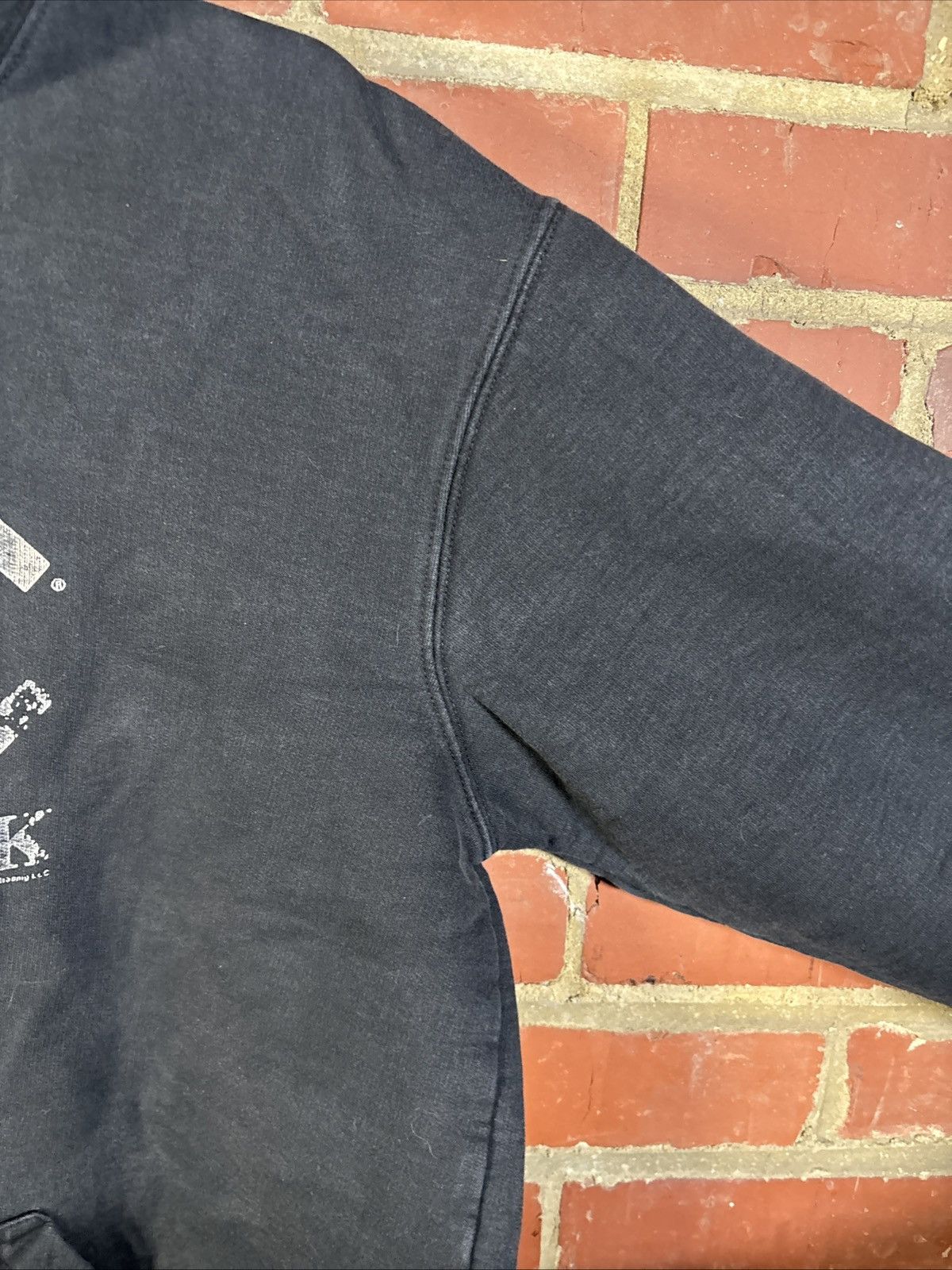 AC/DC Vintage Y2k AC/DC Hoodie Black 2005 Back In Black Sz M Size US M / EU 48-50 / 2 - 3 Thumbnail
